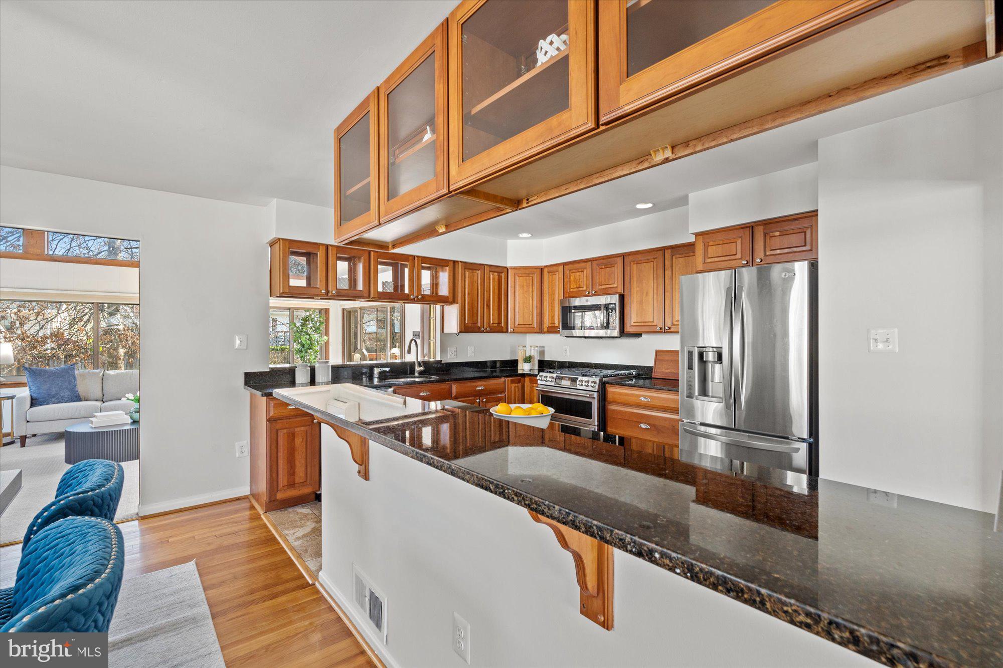 COLLINGWOOD ON THE POTOMAC - Residential