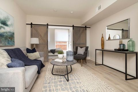 Condo For Rent - 1805 N Howard Street #606<br/> PHILADELPHIA, PA 19122