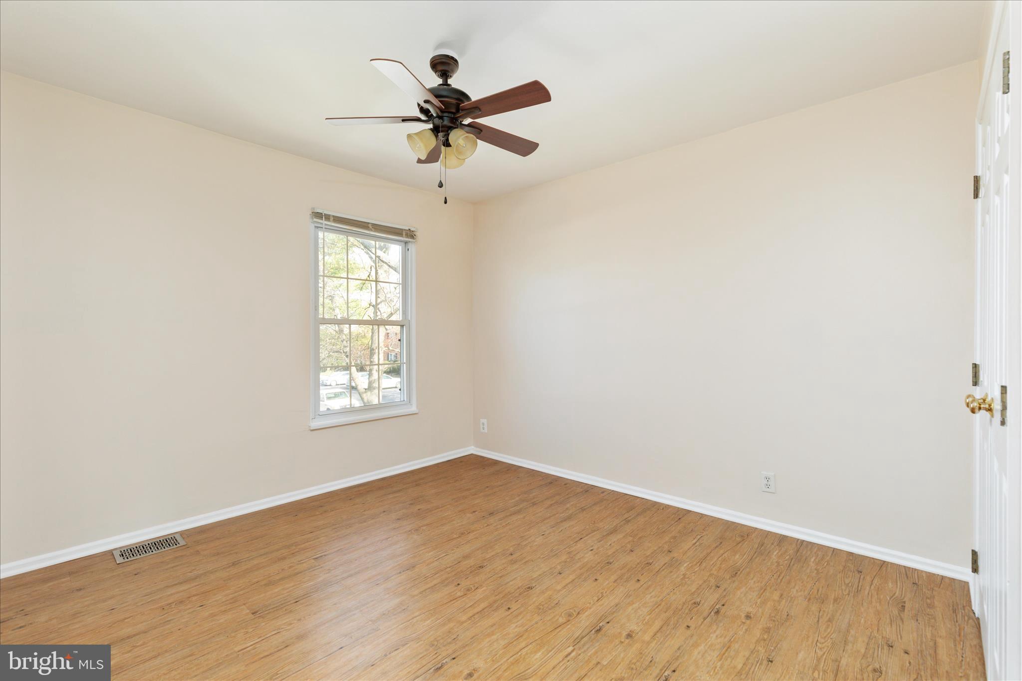 PEMBROOK OF LOUDOUN - Residential