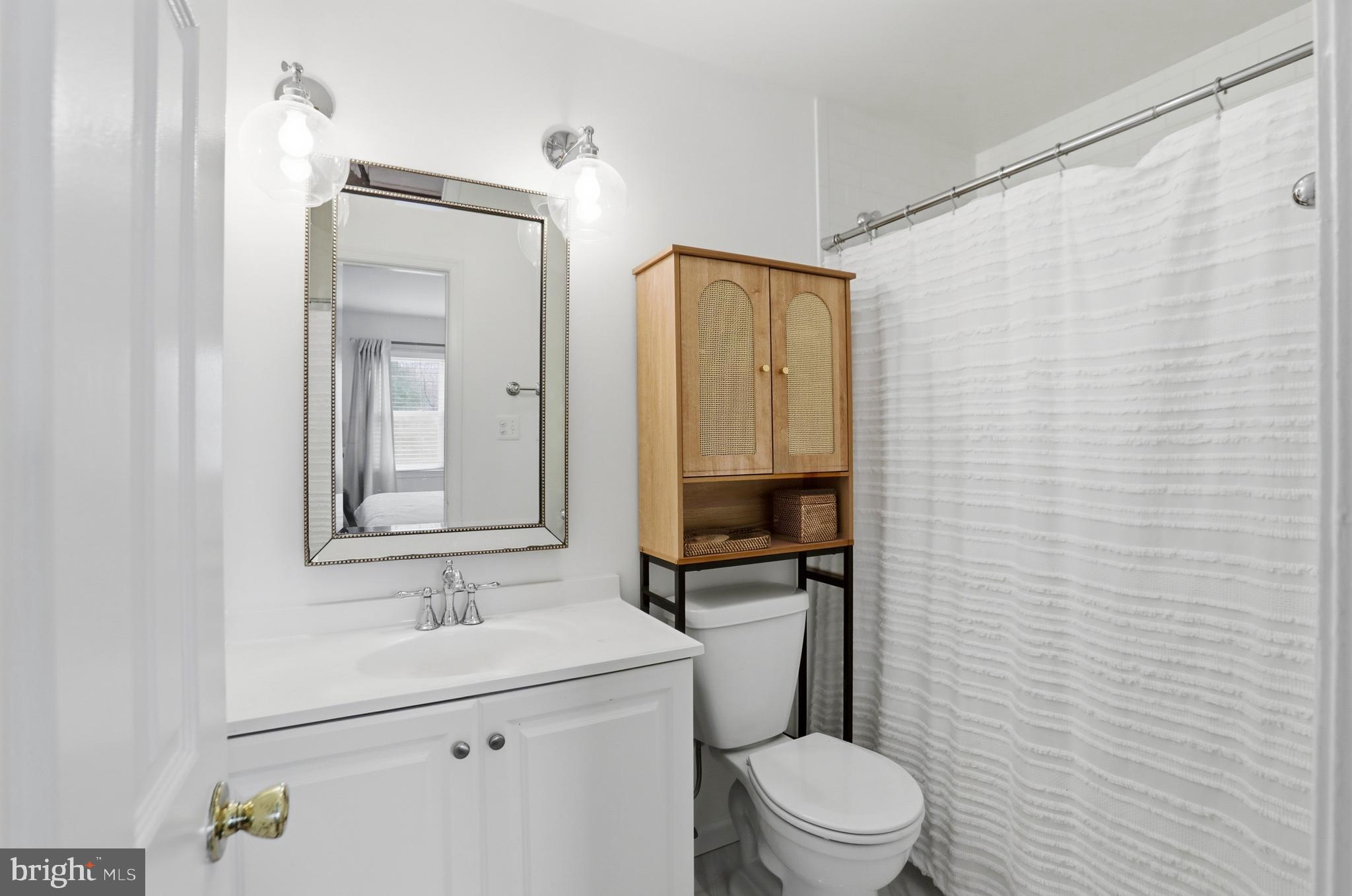 BURKE CENTRE - Residential