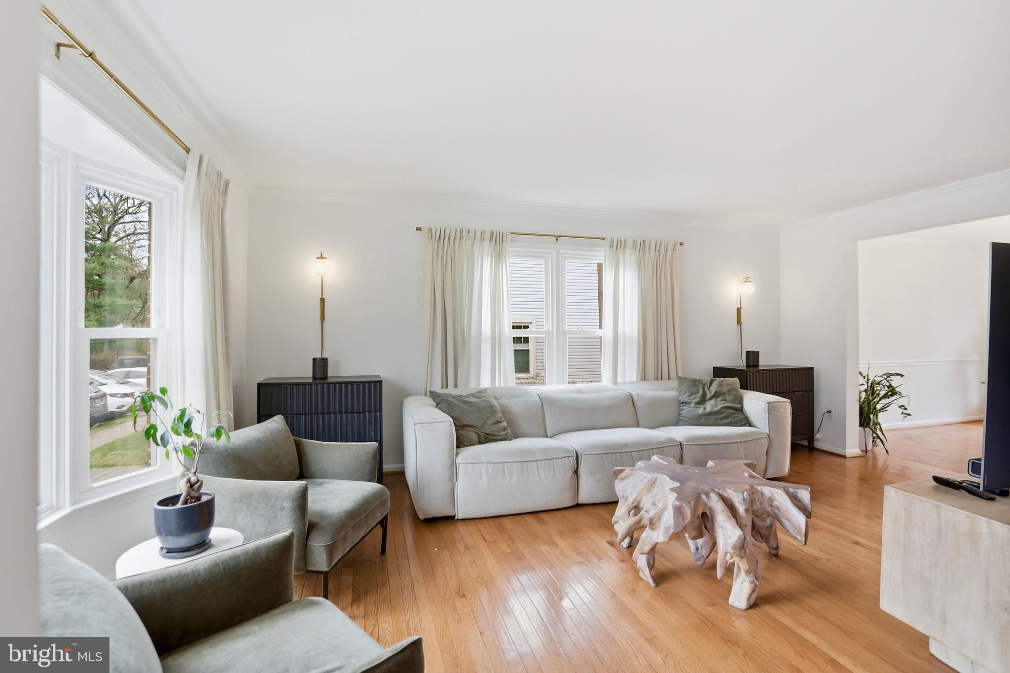 BURKE CENTRE - Residential