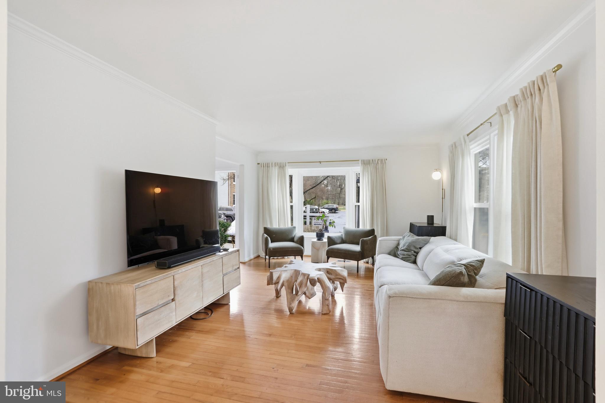 BURKE CENTRE - Residential