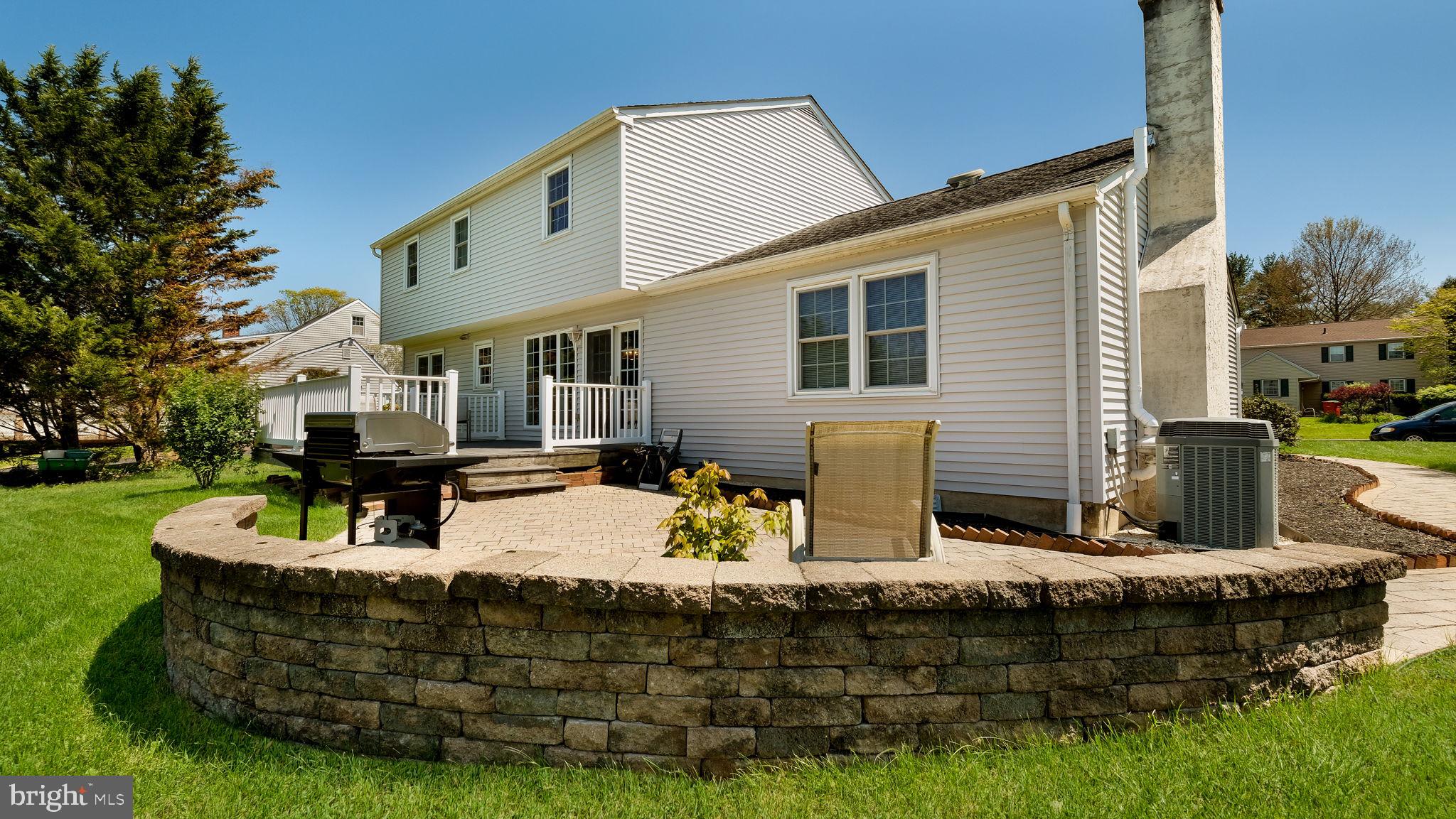 TOWAMENCIN VIL - Residential
