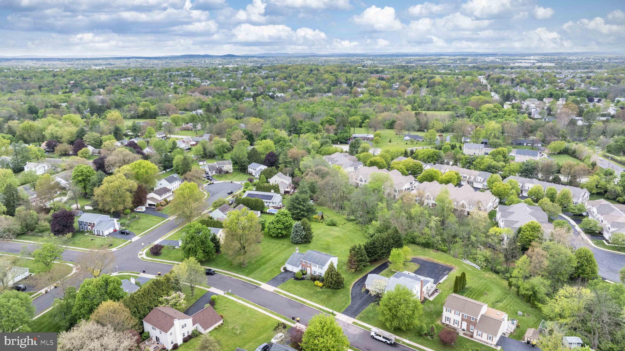 TOWAMENCIN VIL - Residential
