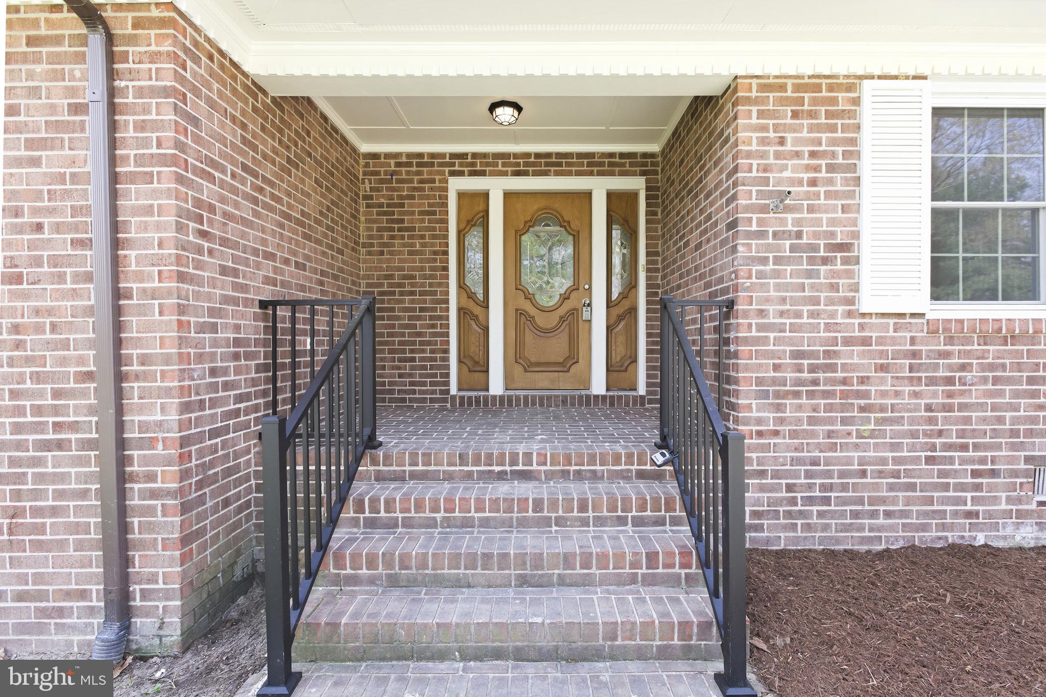 18246 WHITE PINE DRIVE