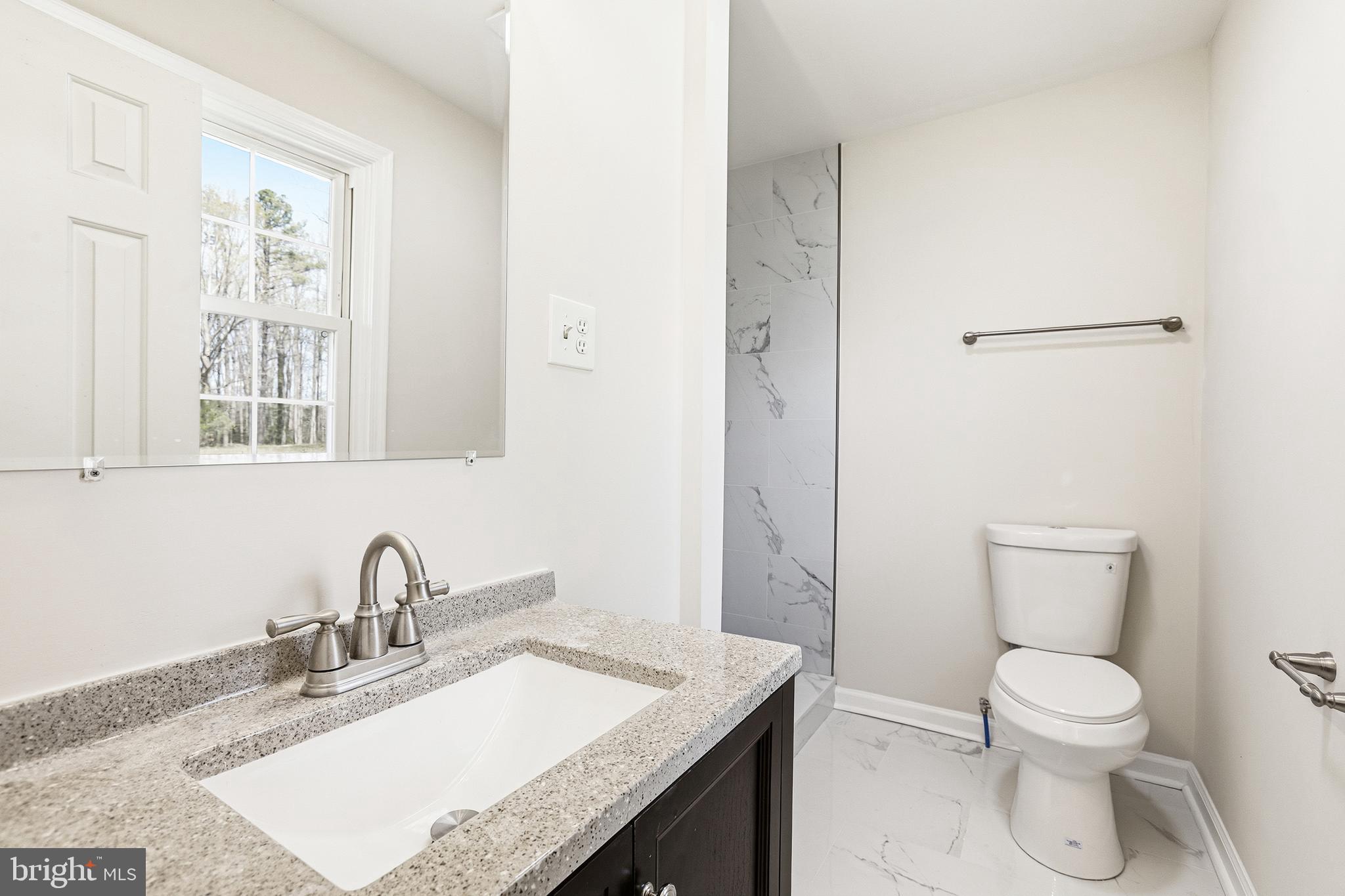 WHITE PINES - Residential