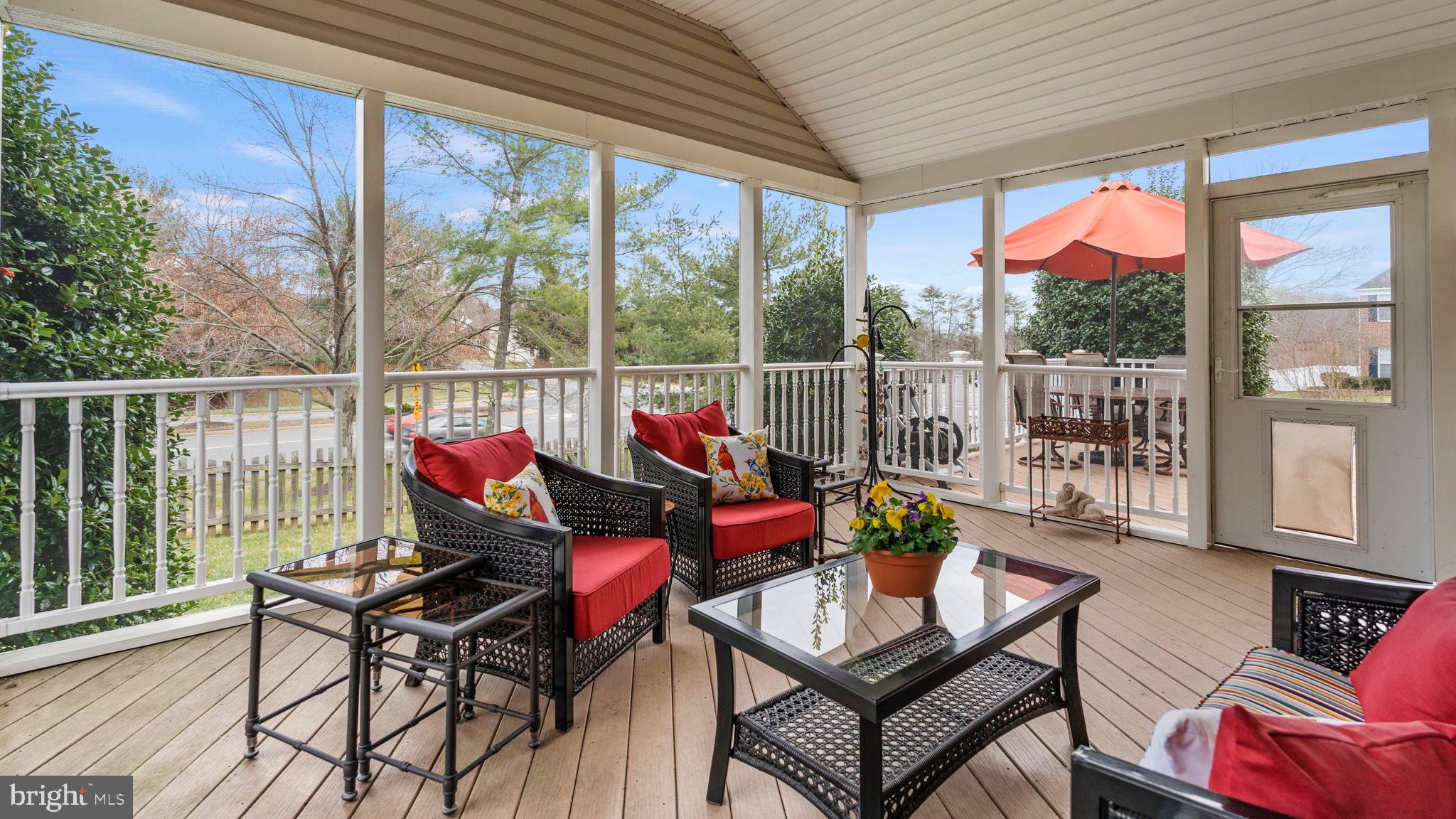 HAMPTON OAKS - Residential