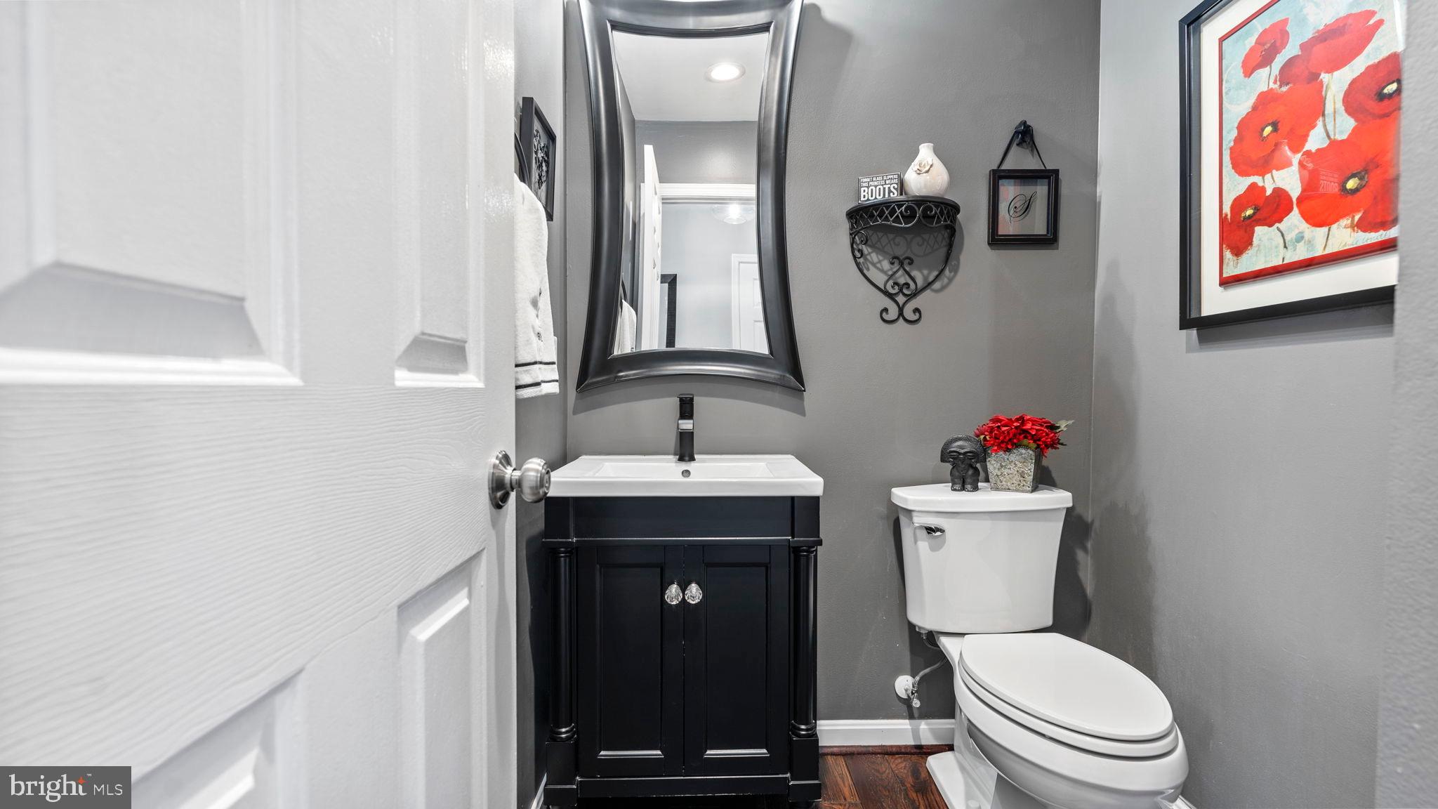 HAMPTON OAKS - Residential