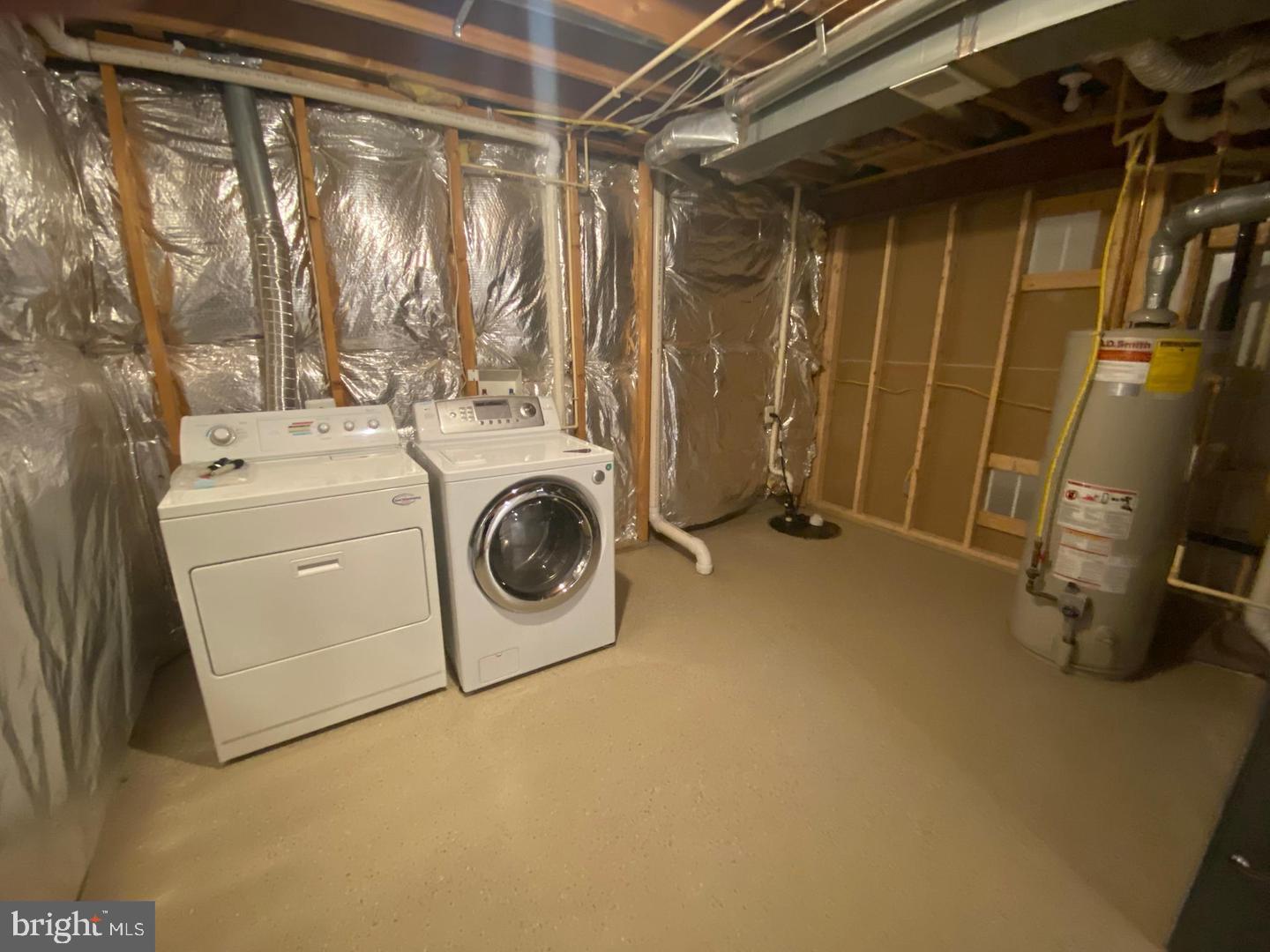 WESLEY WOODS - Residential Lease