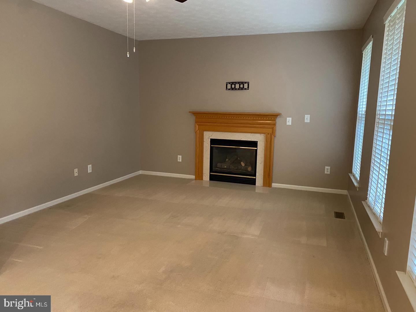 WESLEY WOODS - Residential Lease