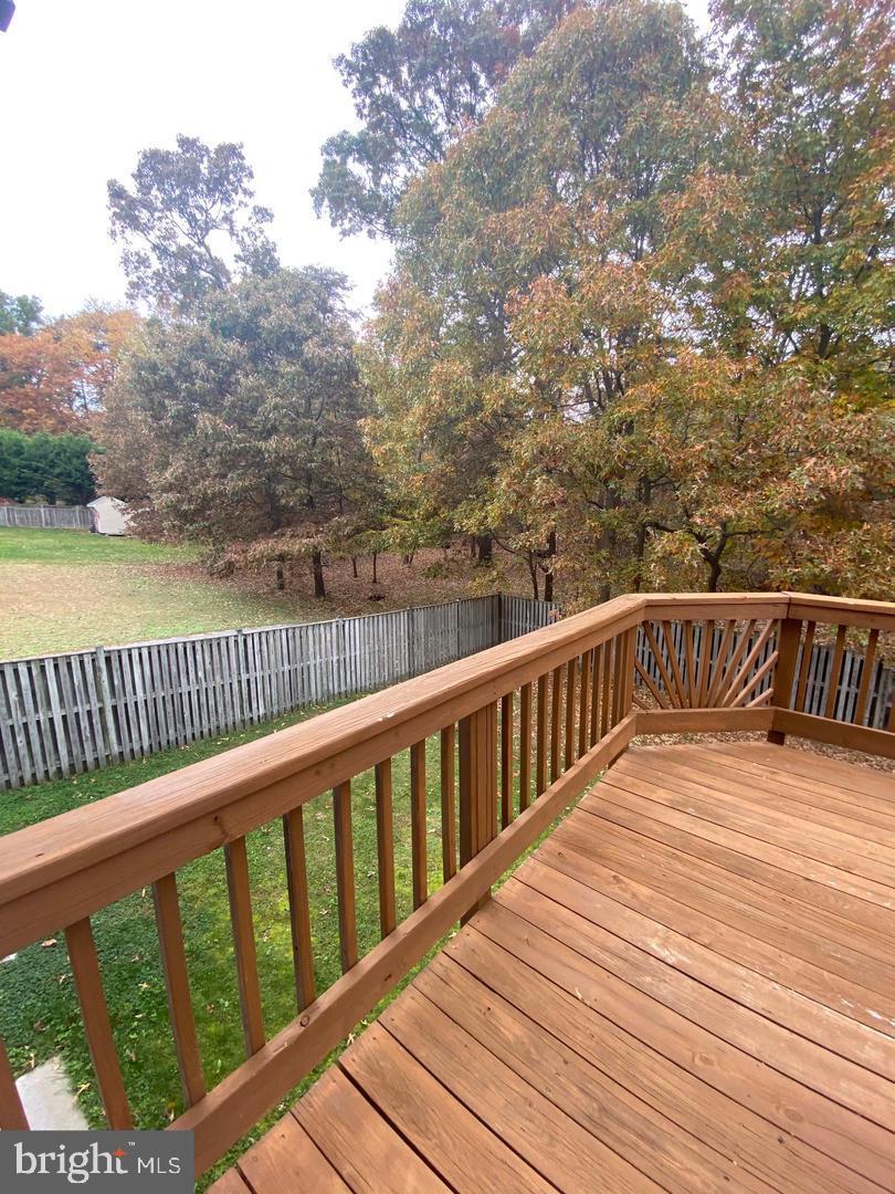 WESLEY WOODS - Residential Lease