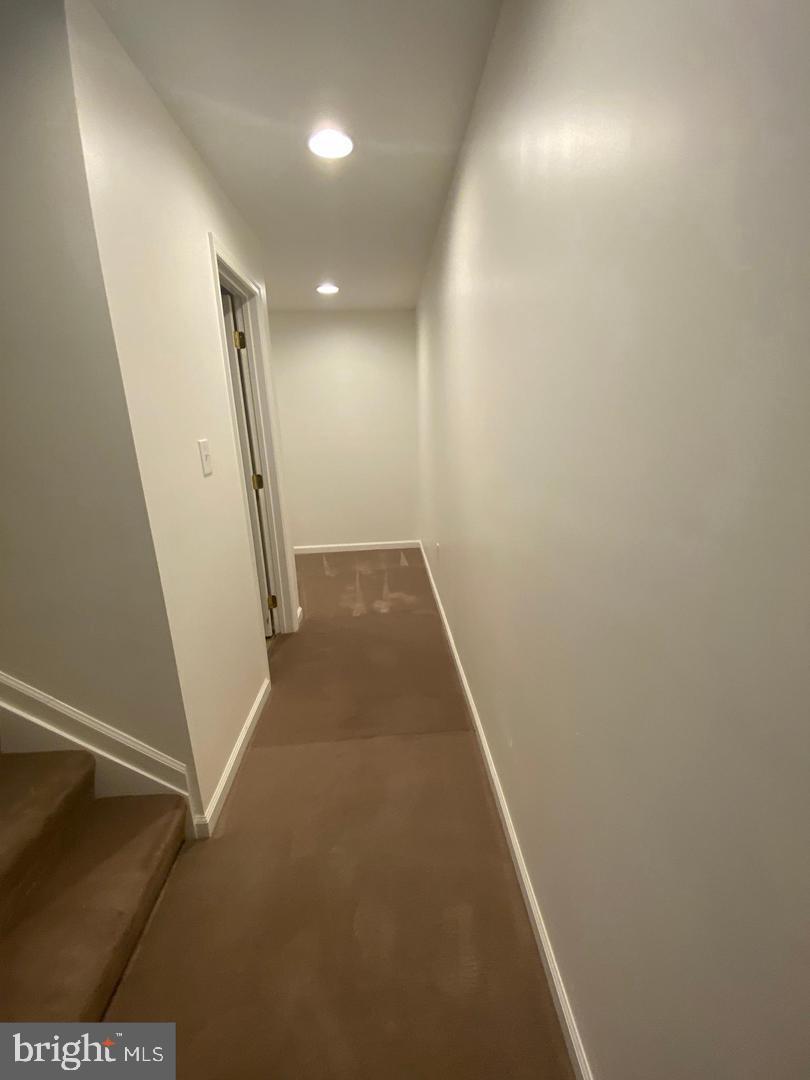 WESLEY WOODS - Residential Lease