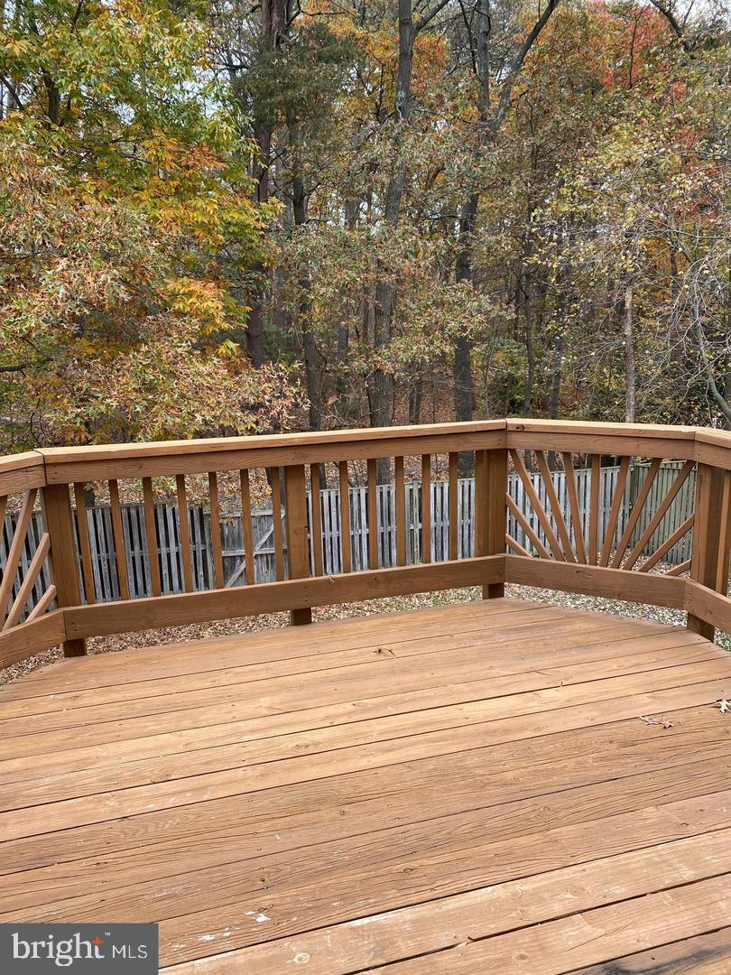 WESLEY WOODS - Residential Lease