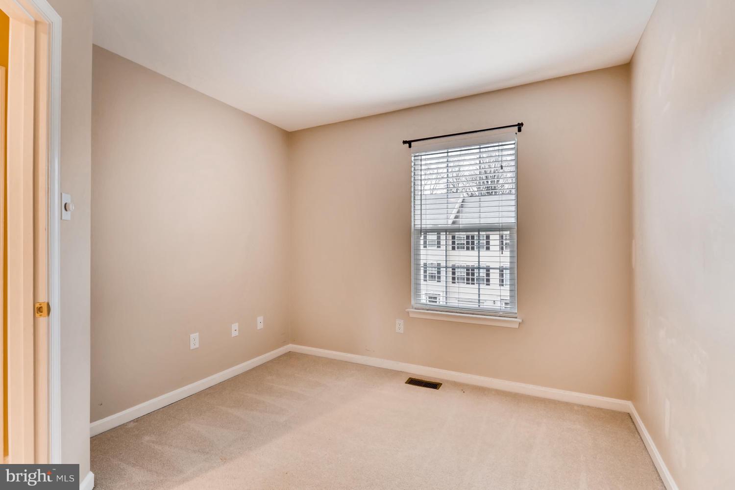 PINEY ORCHARD - Residential