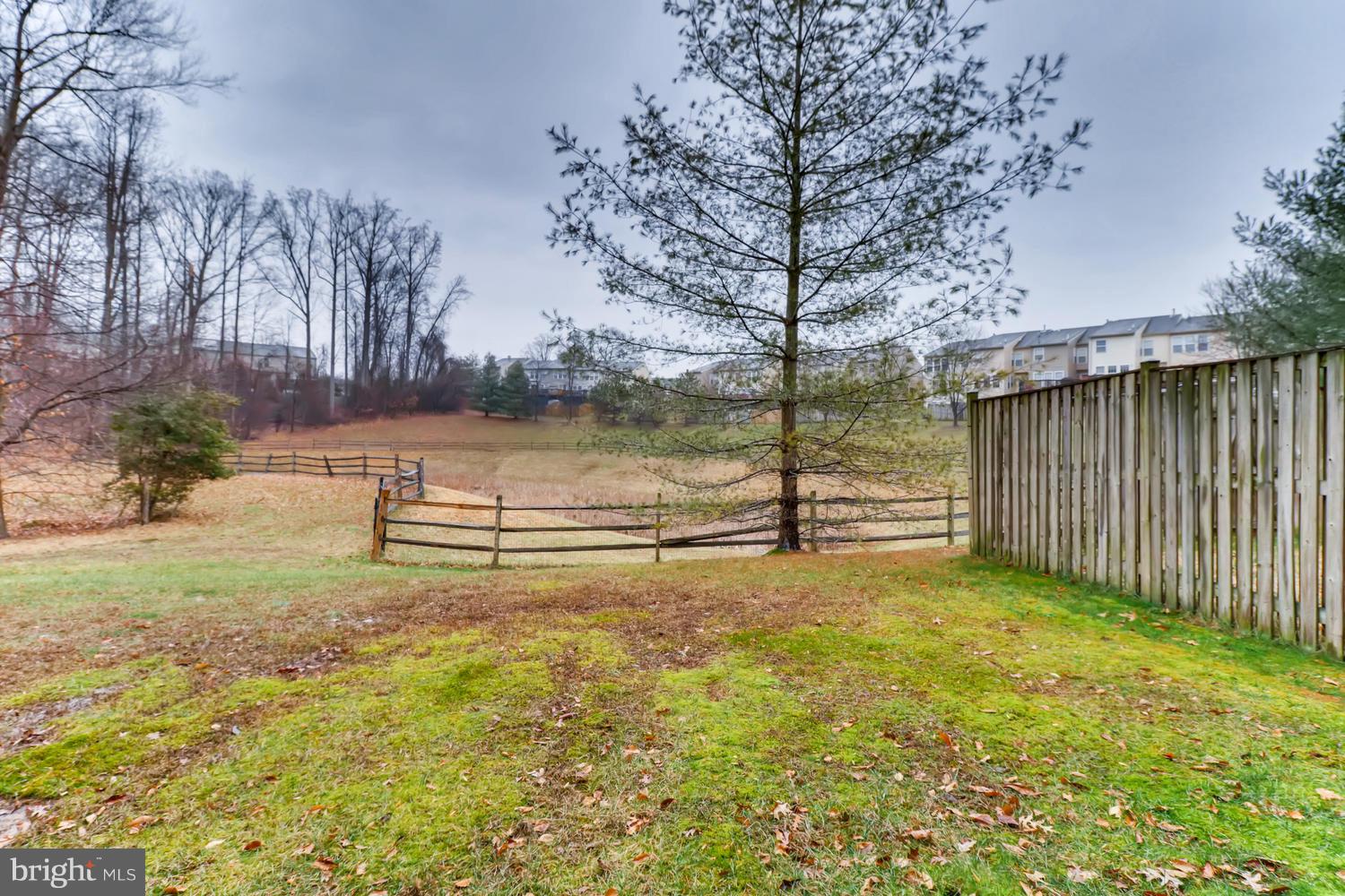 PINEY ORCHARD - Residential