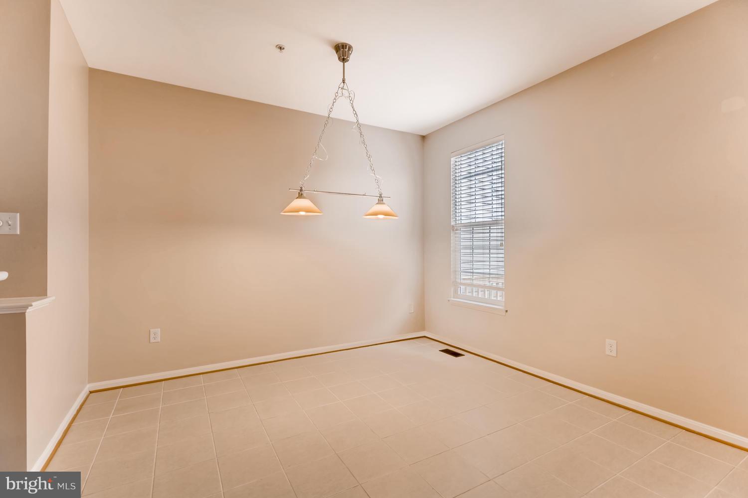 PINEY ORCHARD - Residential