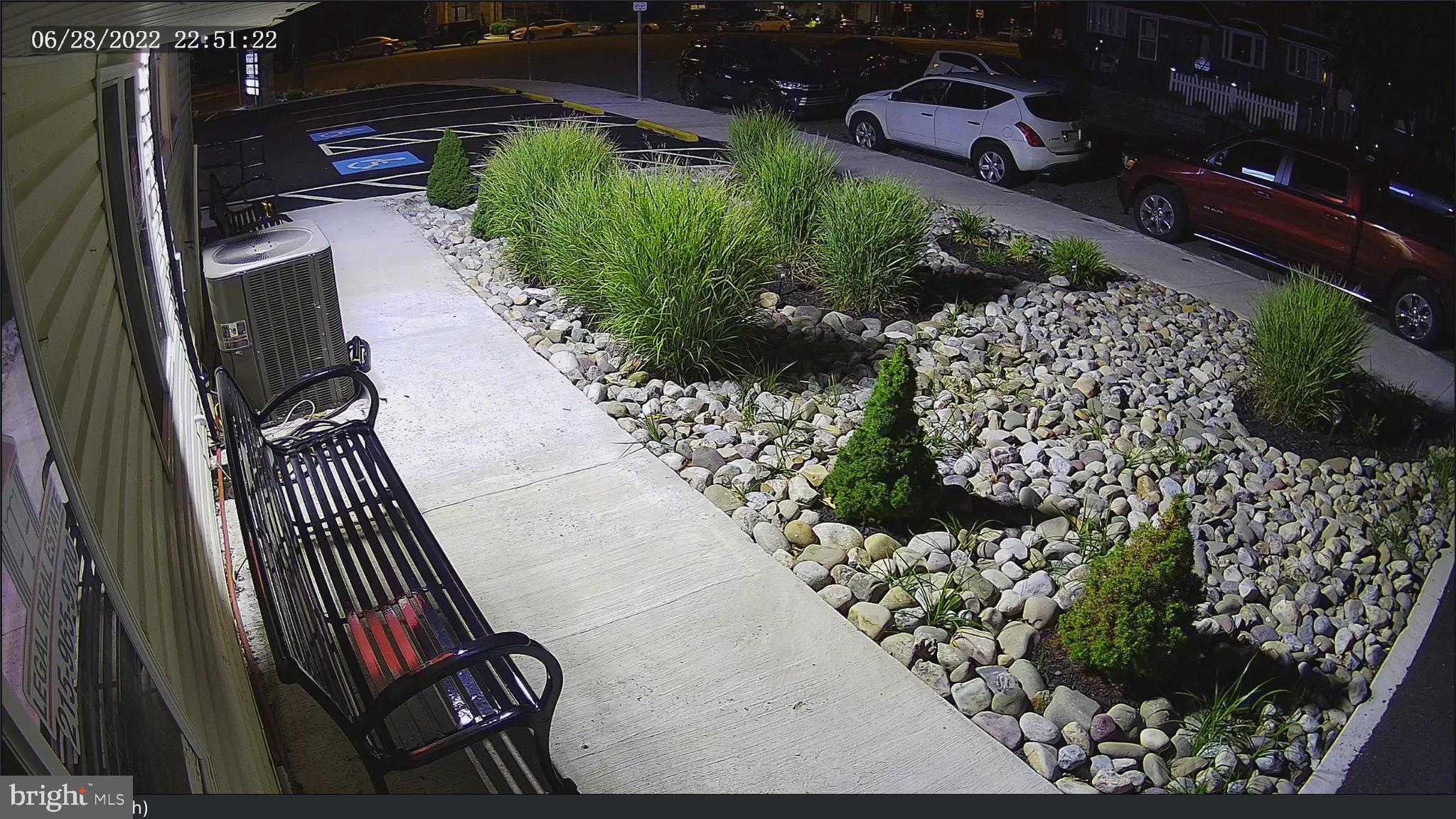 ACADEMY GARDENS - Commercial Lease