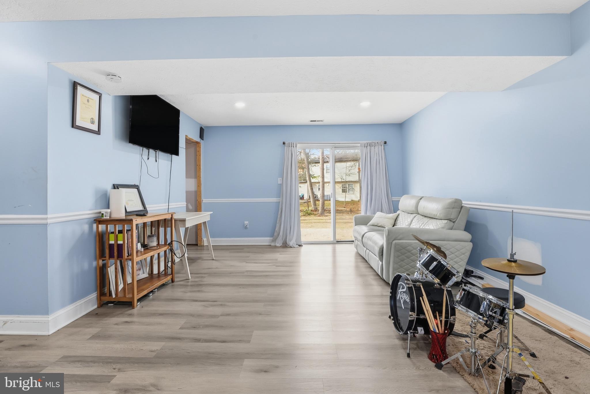 ST CHARLES BANNISTER - Residential