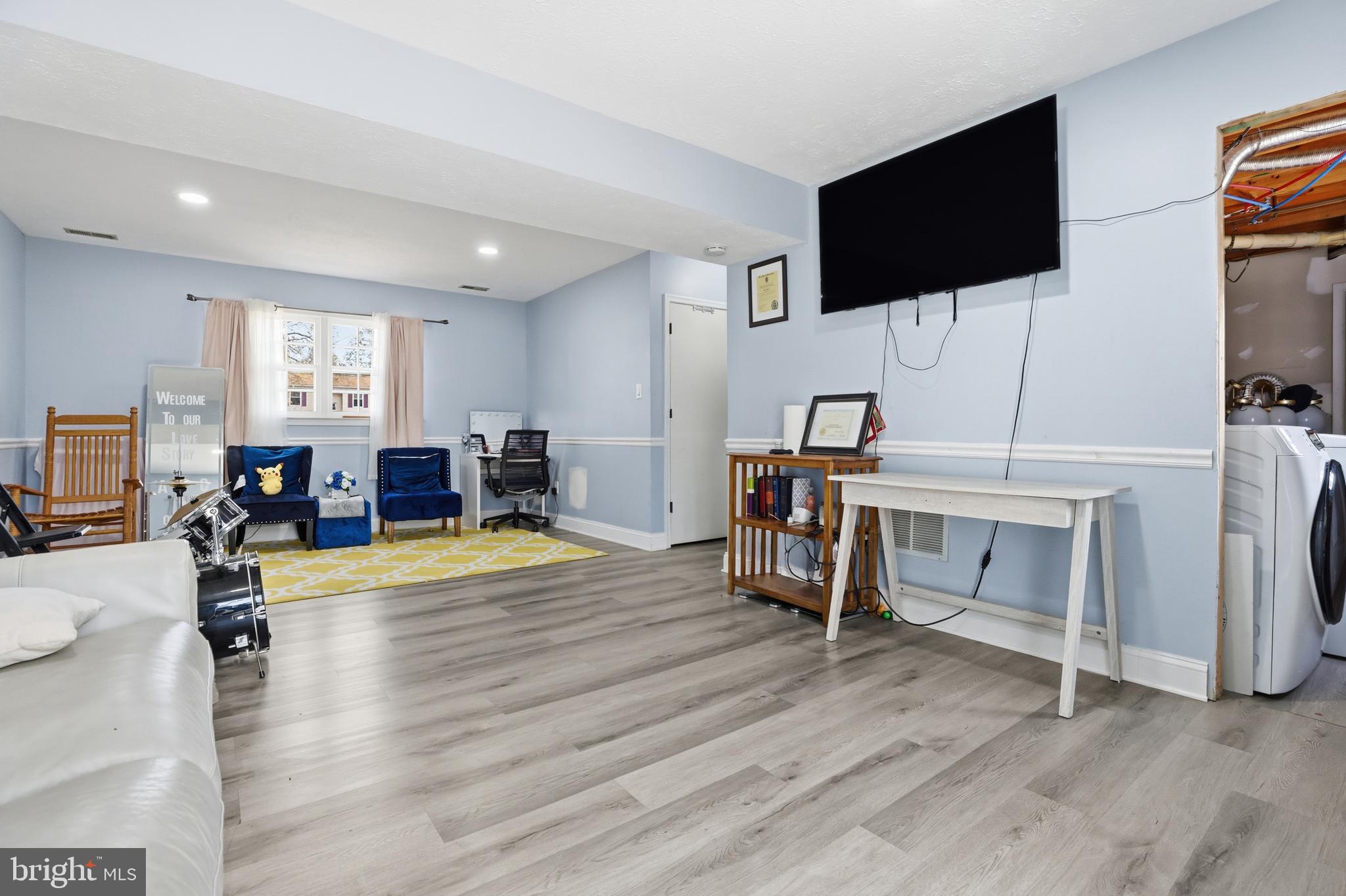 ST CHARLES BANNISTER - Residential