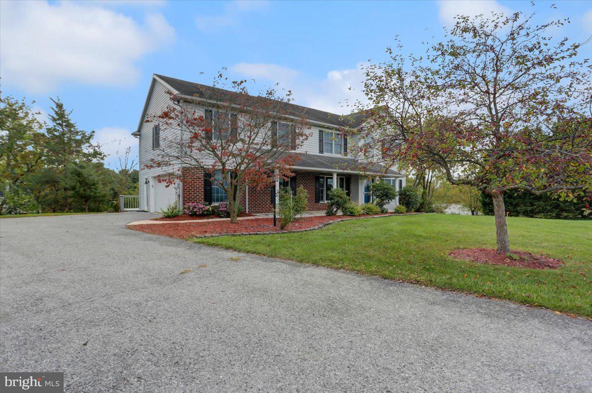 FOOTHILLS OF KENSINGTON - Residential