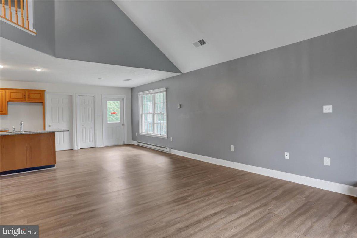 FOOTHILLS OF KENSINGTON - Residential