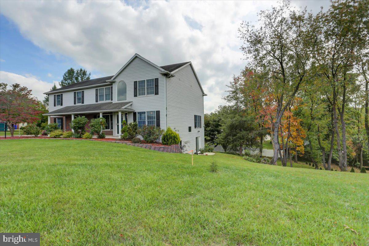 FOOTHILLS OF KENSINGTON - Residential