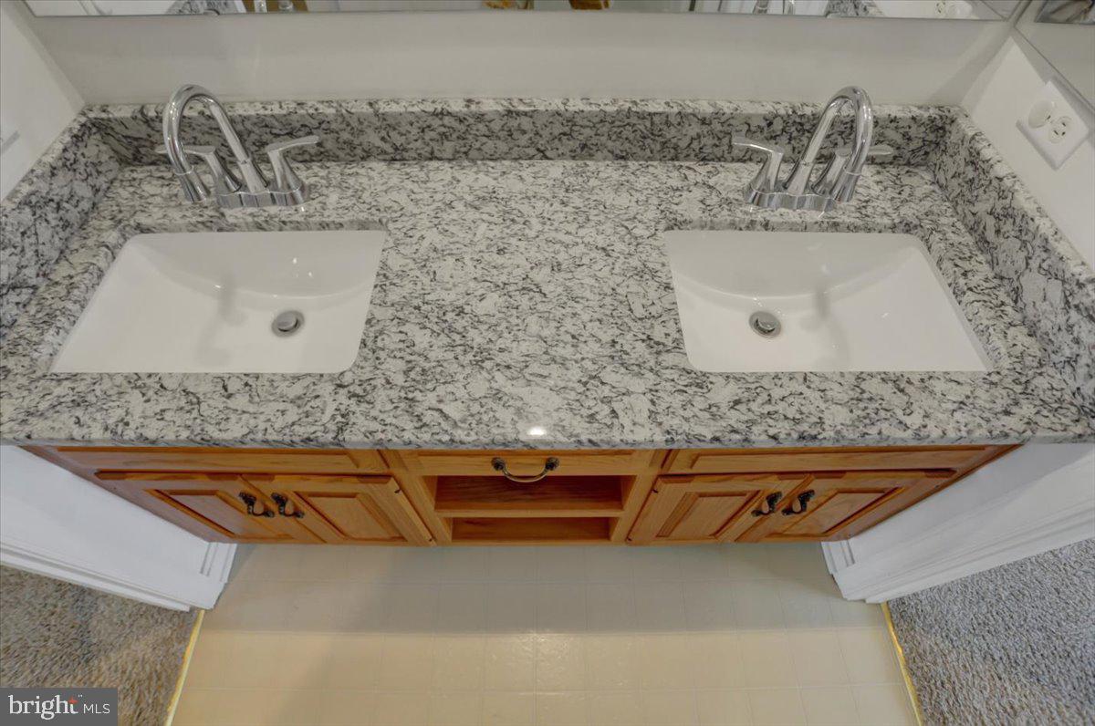 FOOTHILLS OF KENSINGTON - Residential