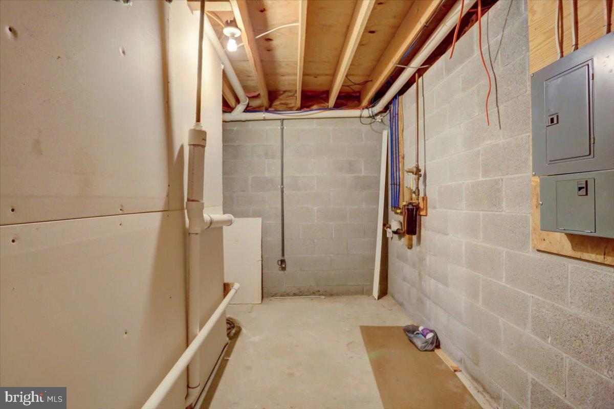 FOOTHILLS OF KENSINGTON - Residential