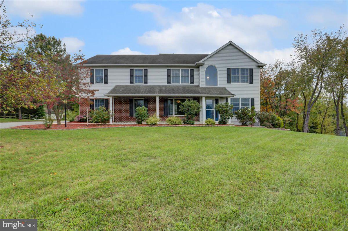 FOOTHILLS OF KENSINGTON - Residential