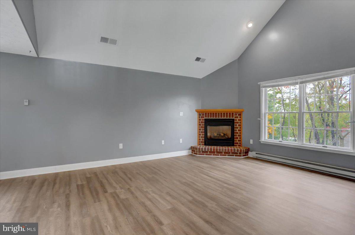 FOOTHILLS OF KENSINGTON - Residential