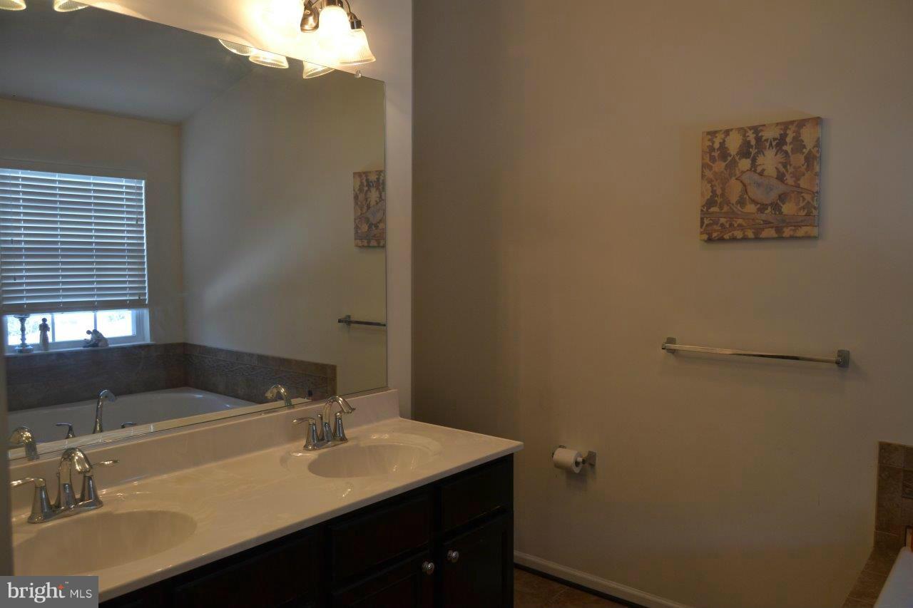 CHERRY HILL - Residential