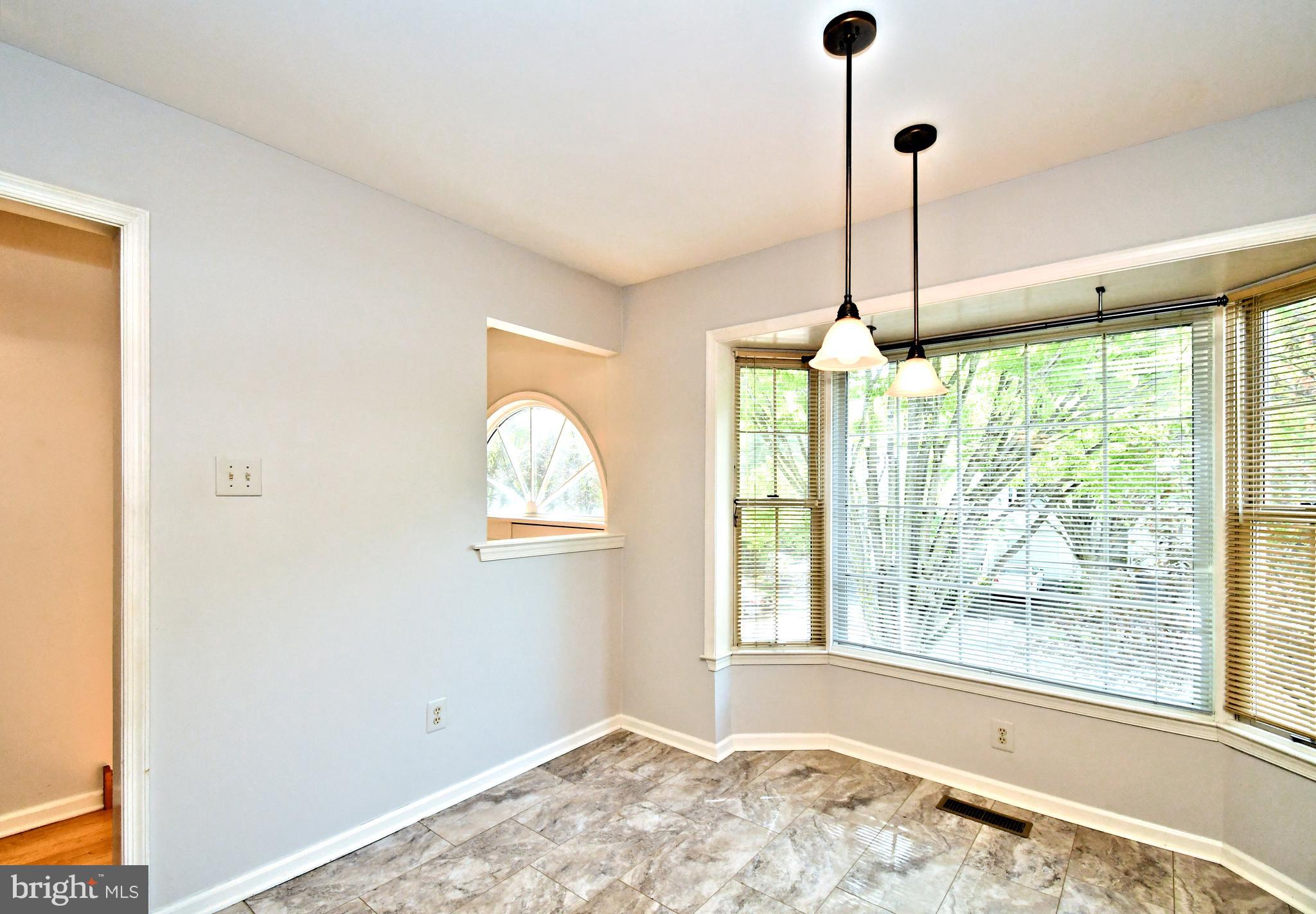 LAFAYETTE HILL - Residential