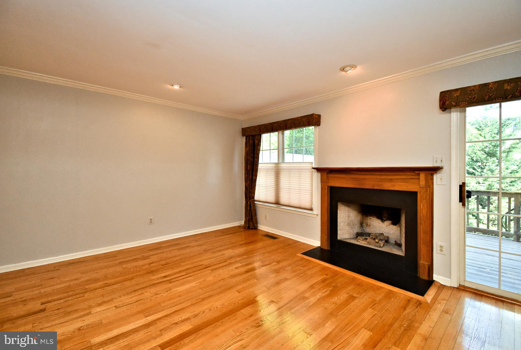 LAFAYETTE HILL - Residential