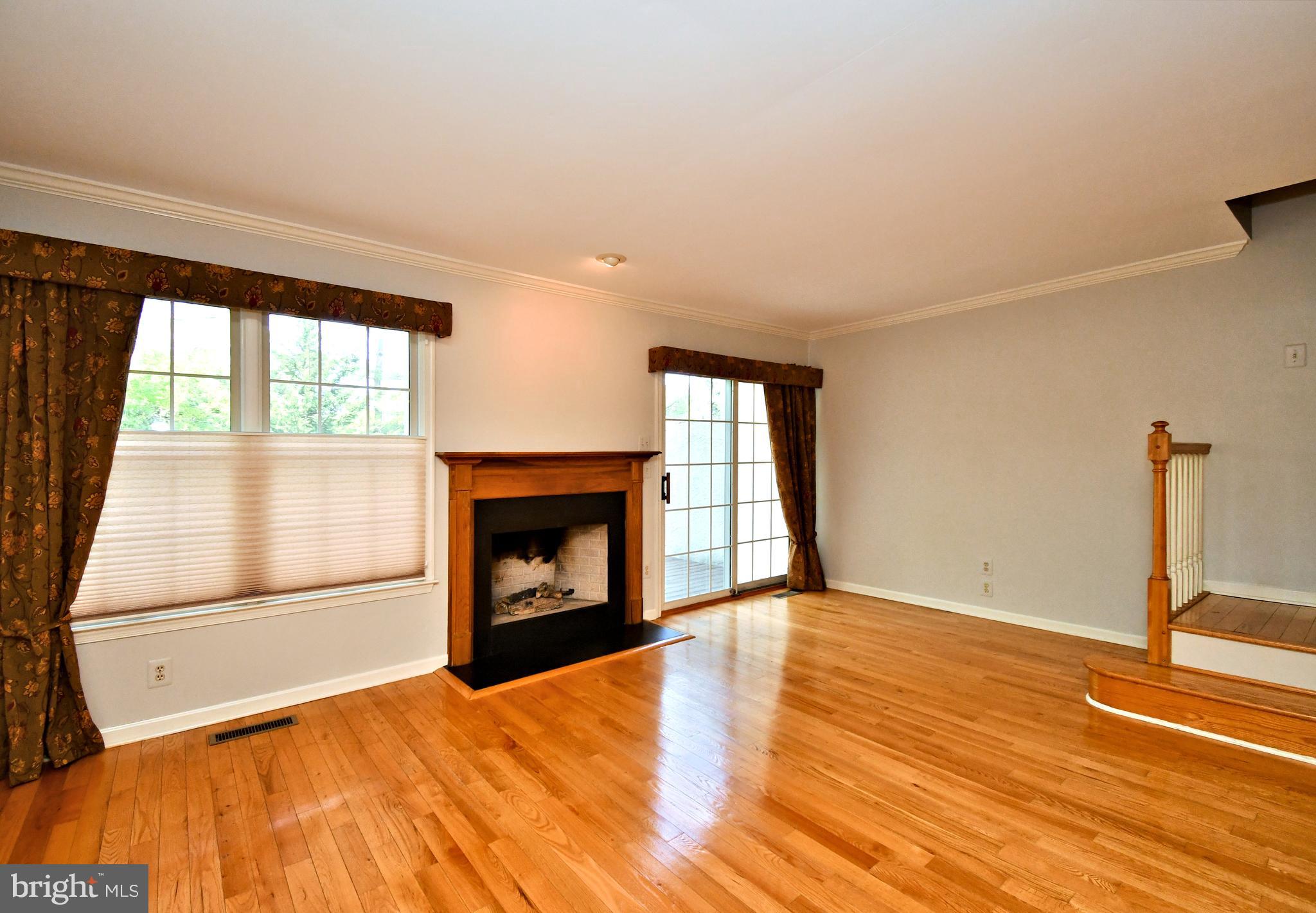 LAFAYETTE HILL - Residential