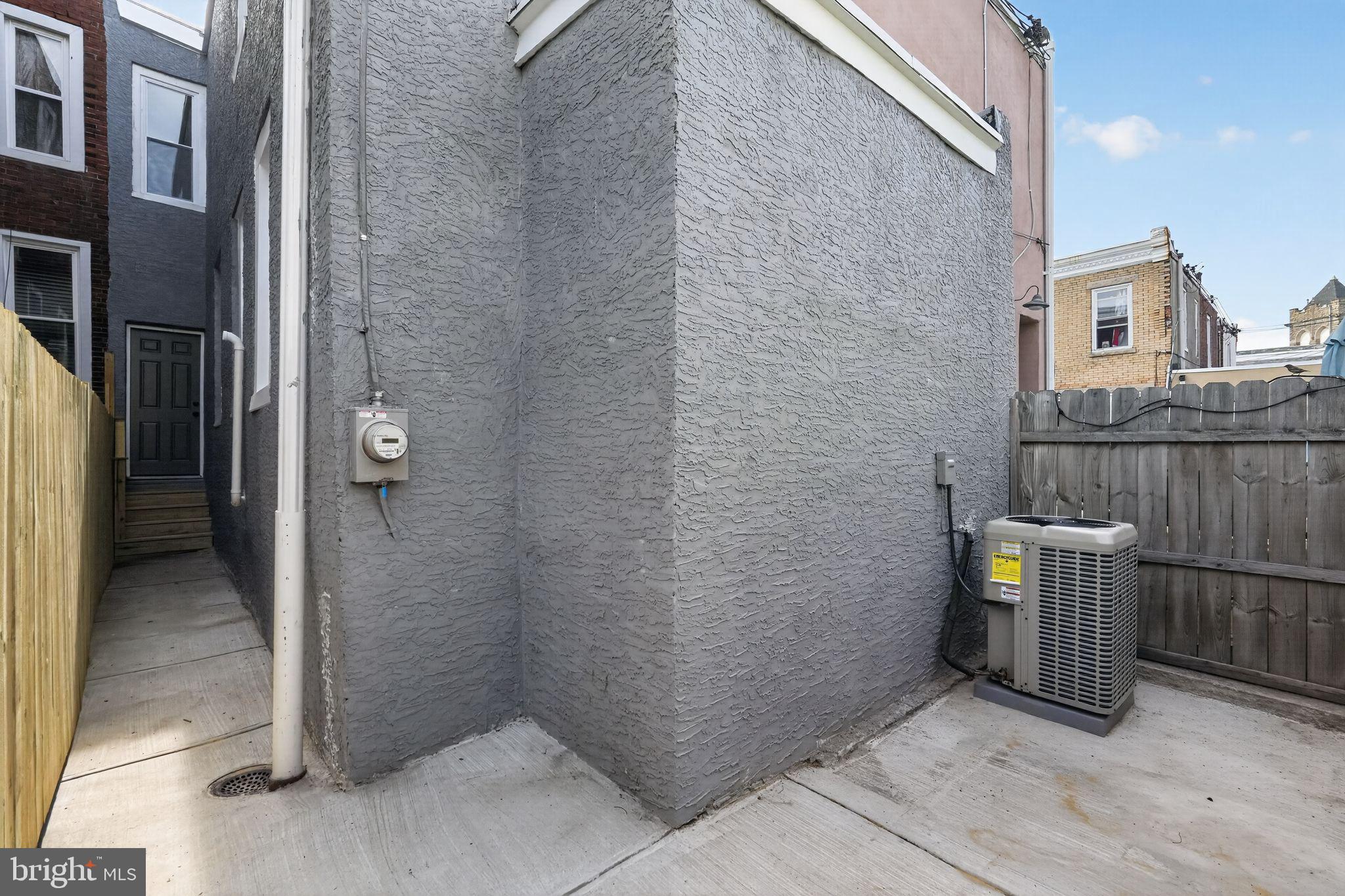 CEDAR PARK - Residential