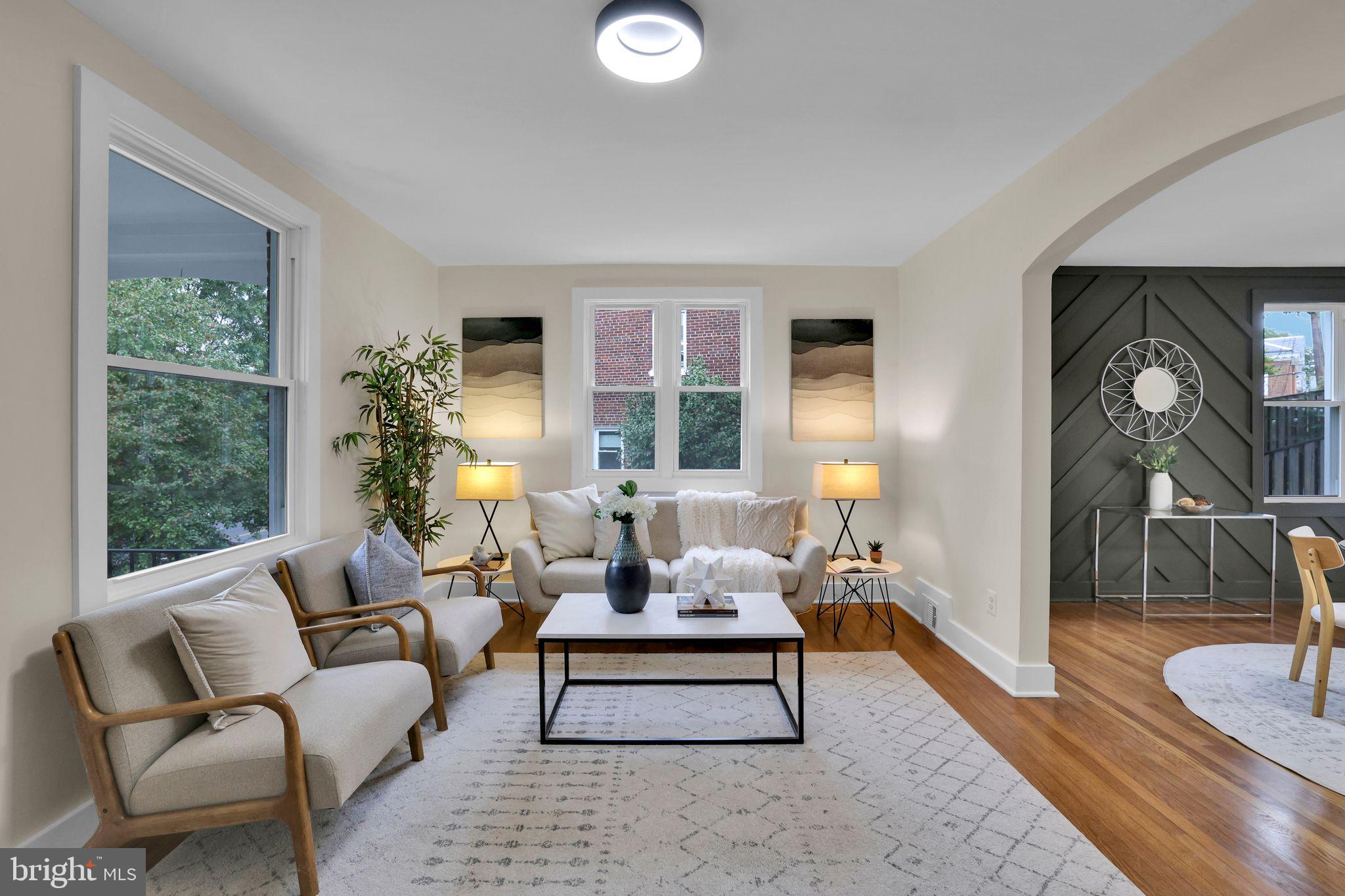 1355 MICHIGAN AVENUE NE