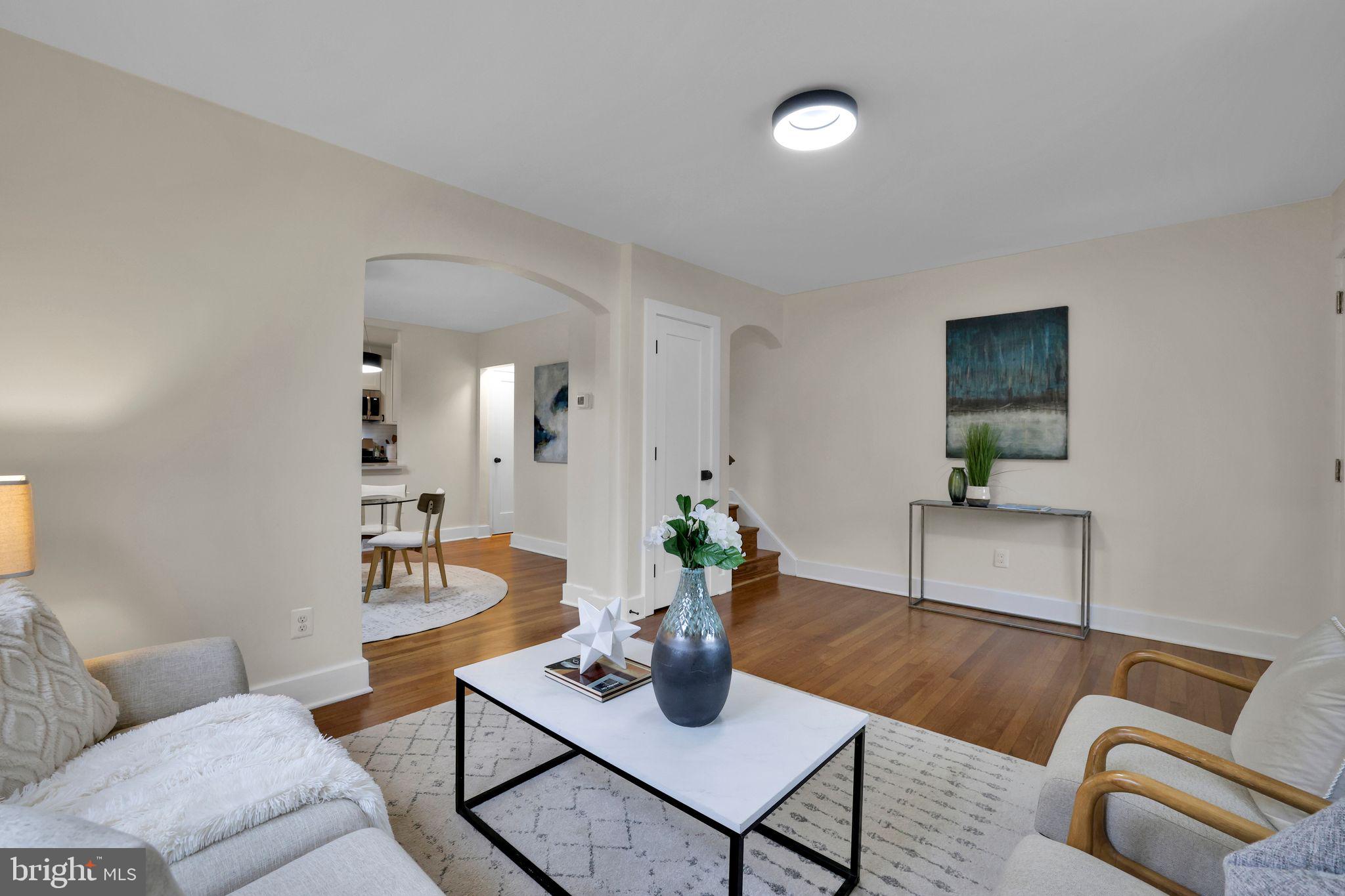 1355 MICHIGAN AVENUE NE