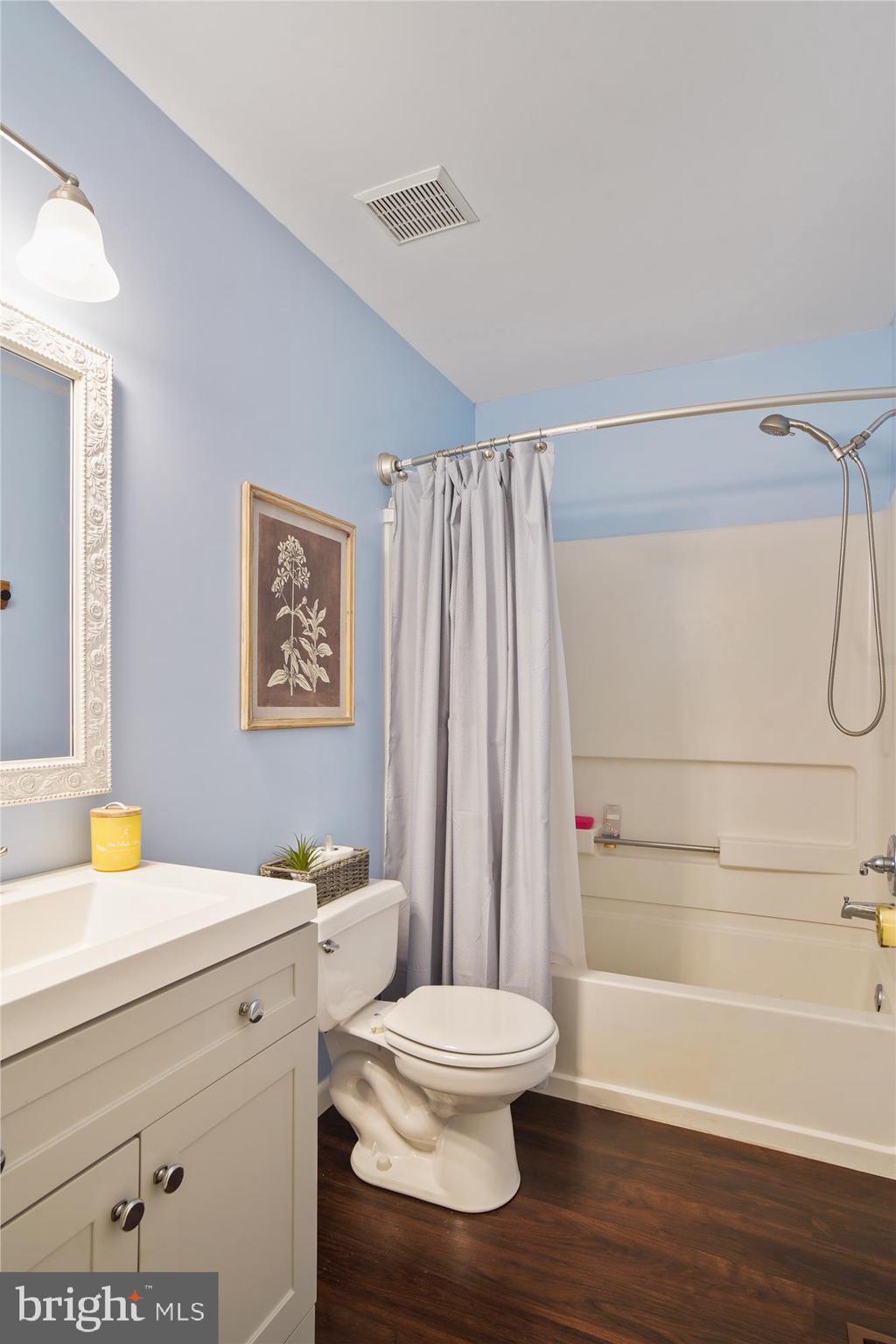 CHARLESGATE - Residential