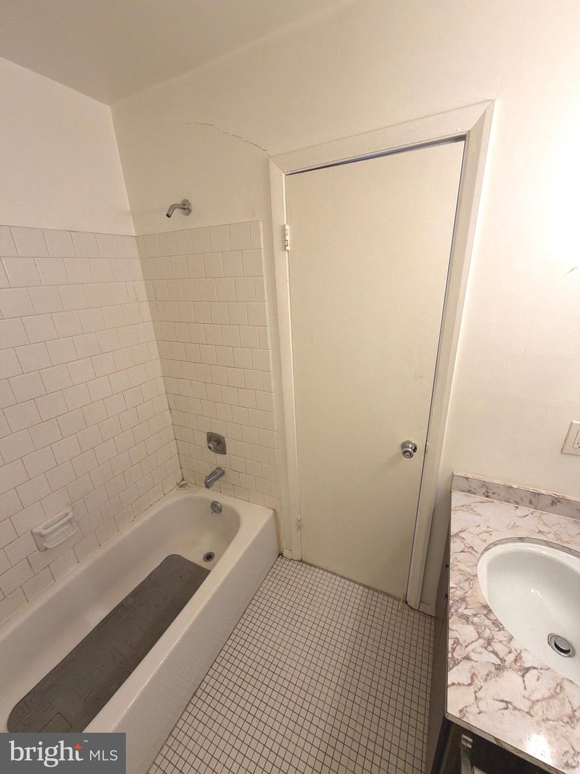 ELVATON TOWNE CONDO - Residential