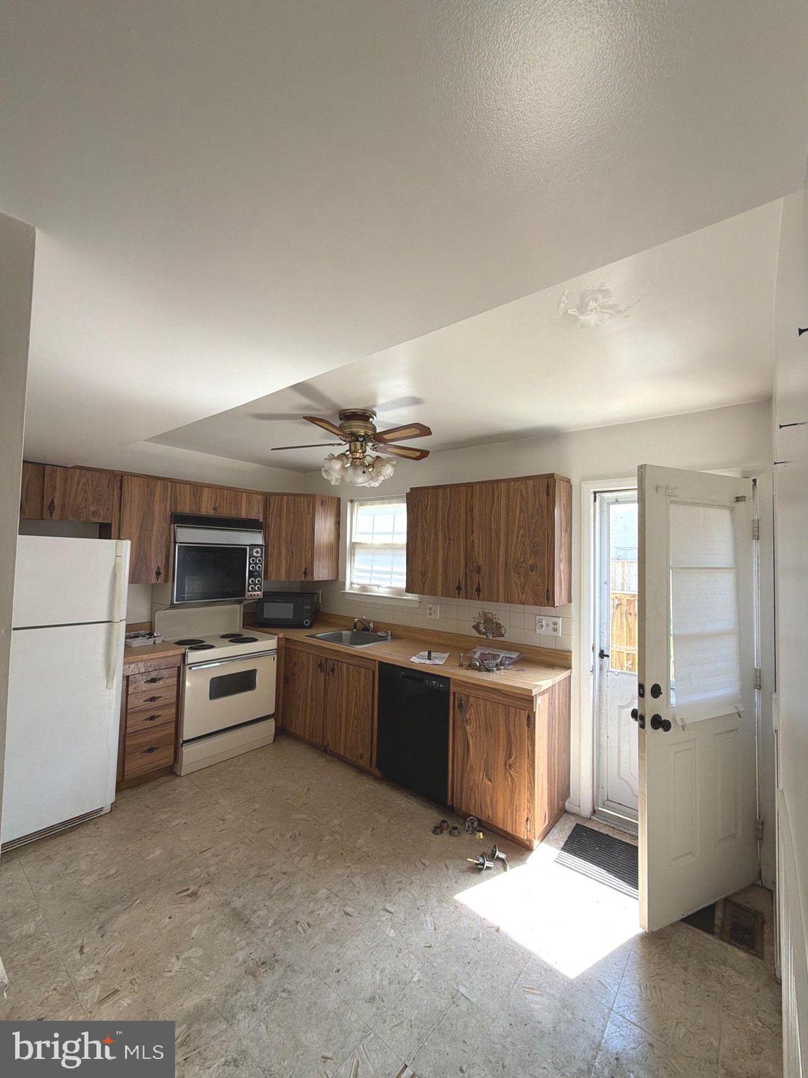 ELVATON TOWNE CONDO - Residential