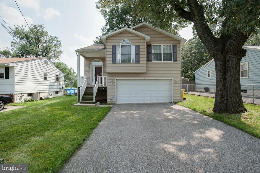 This home shows like new construction, a "MUST SEE!!!" This 3 Bed / 3 Bath in Anne Arundel County is ready to move in. The owners have done a fantastic job leaving a turn key home - "This Could Be You". A home offers many high-end amenities with vaulted ceilings, over sized rooms, master bath with a soaking tub and a 2 car garage! Home backs up to the local school, very quiet & convenient.