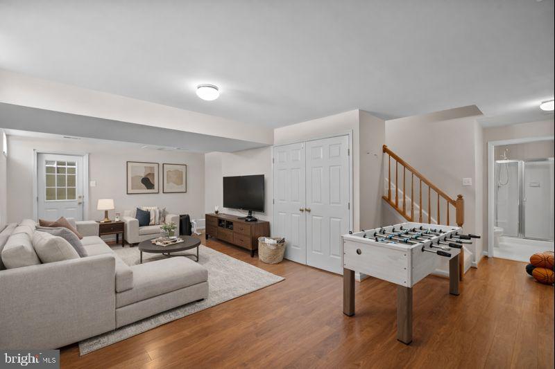 PERRY HALL FARMS - Residential