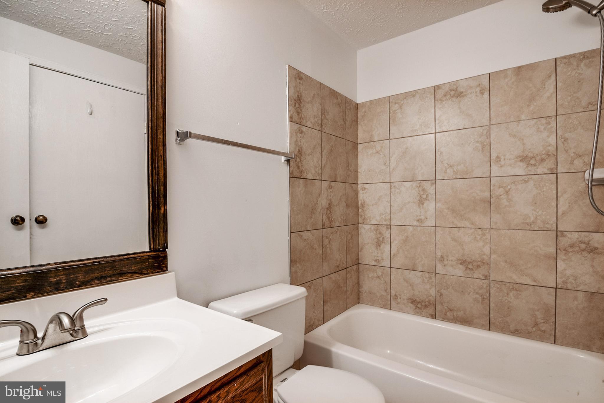 CHURCHILL TOWN SECTOR - Residential