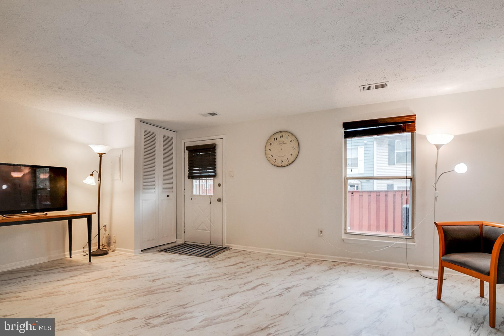 CHURCHILL TOWN SECTOR - Residential