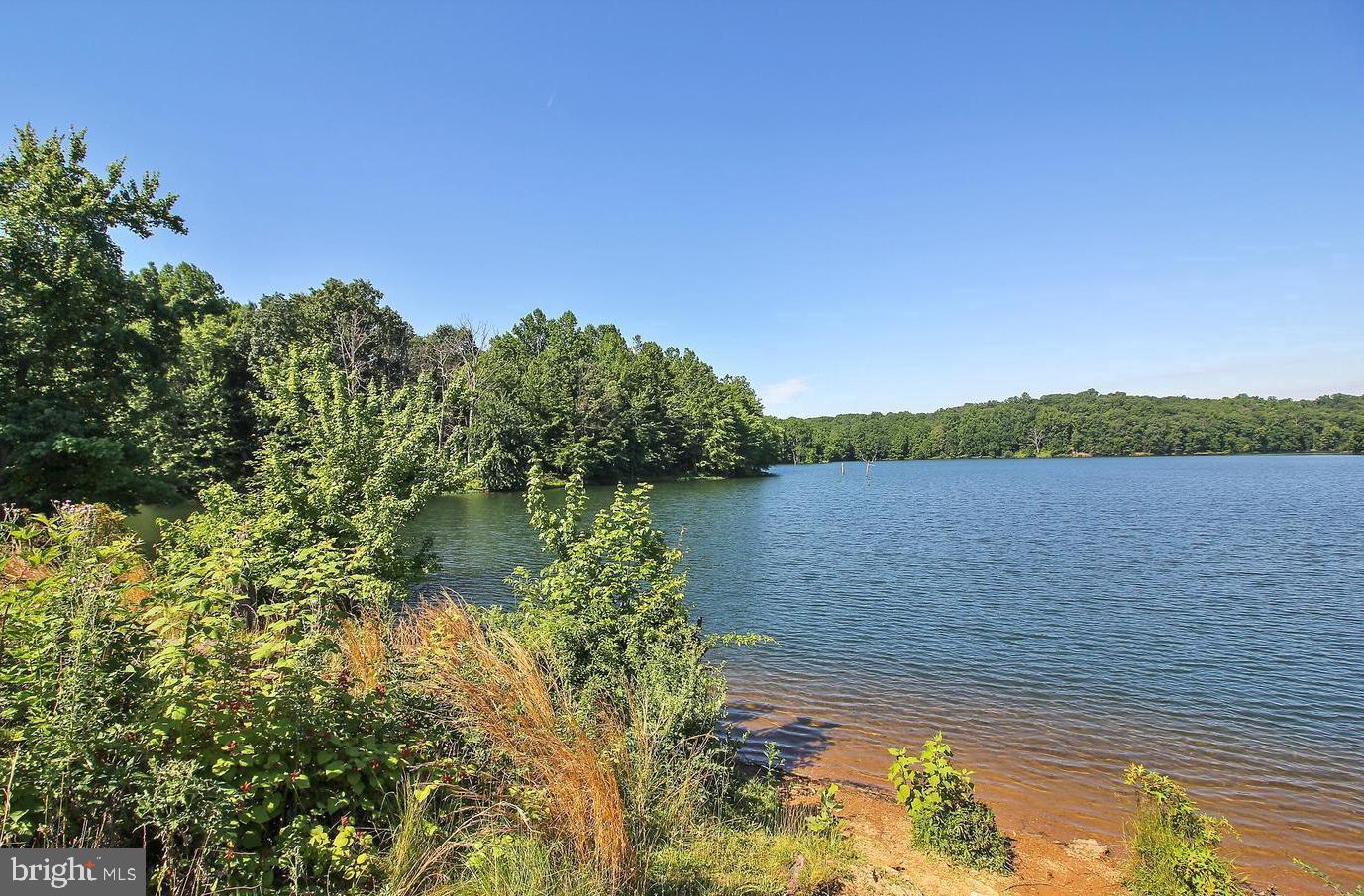 CHURCHILL TOWN SECTOR - Residential