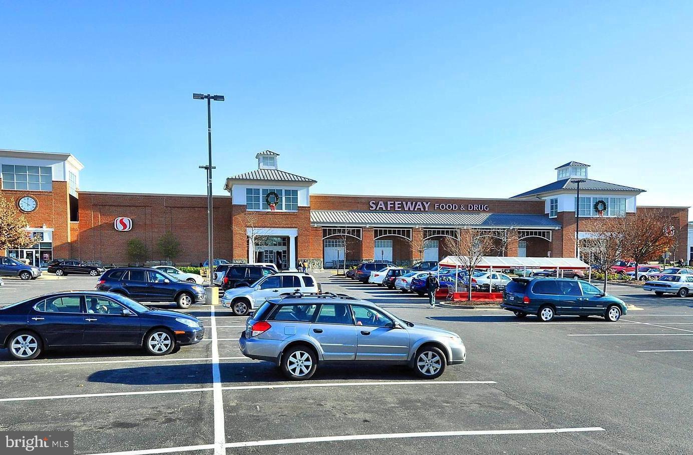 CHURCHILL TOWN SECTOR - Residential