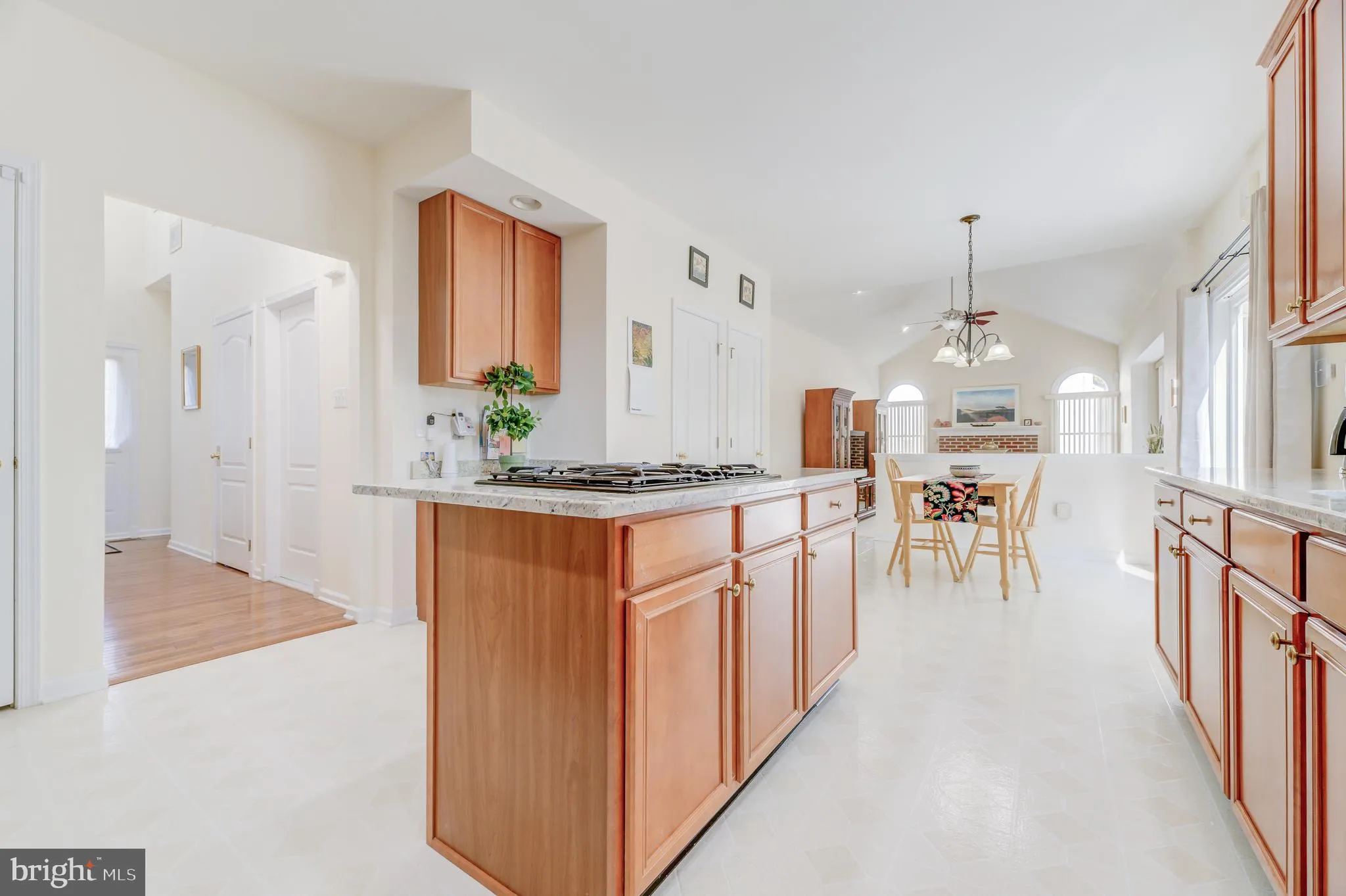 Princeton, New Jersey 08540, United States, 5 Bedrooms Bedrooms, ,3 BathroomsBathrooms,Residential,Contingent,216402