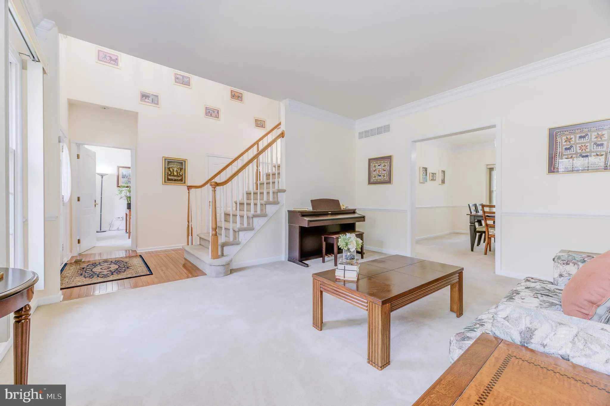 Princeton, New Jersey 08540, United States, 5 Bedrooms Bedrooms, ,3 BathroomsBathrooms,Residential,Contingent,216402