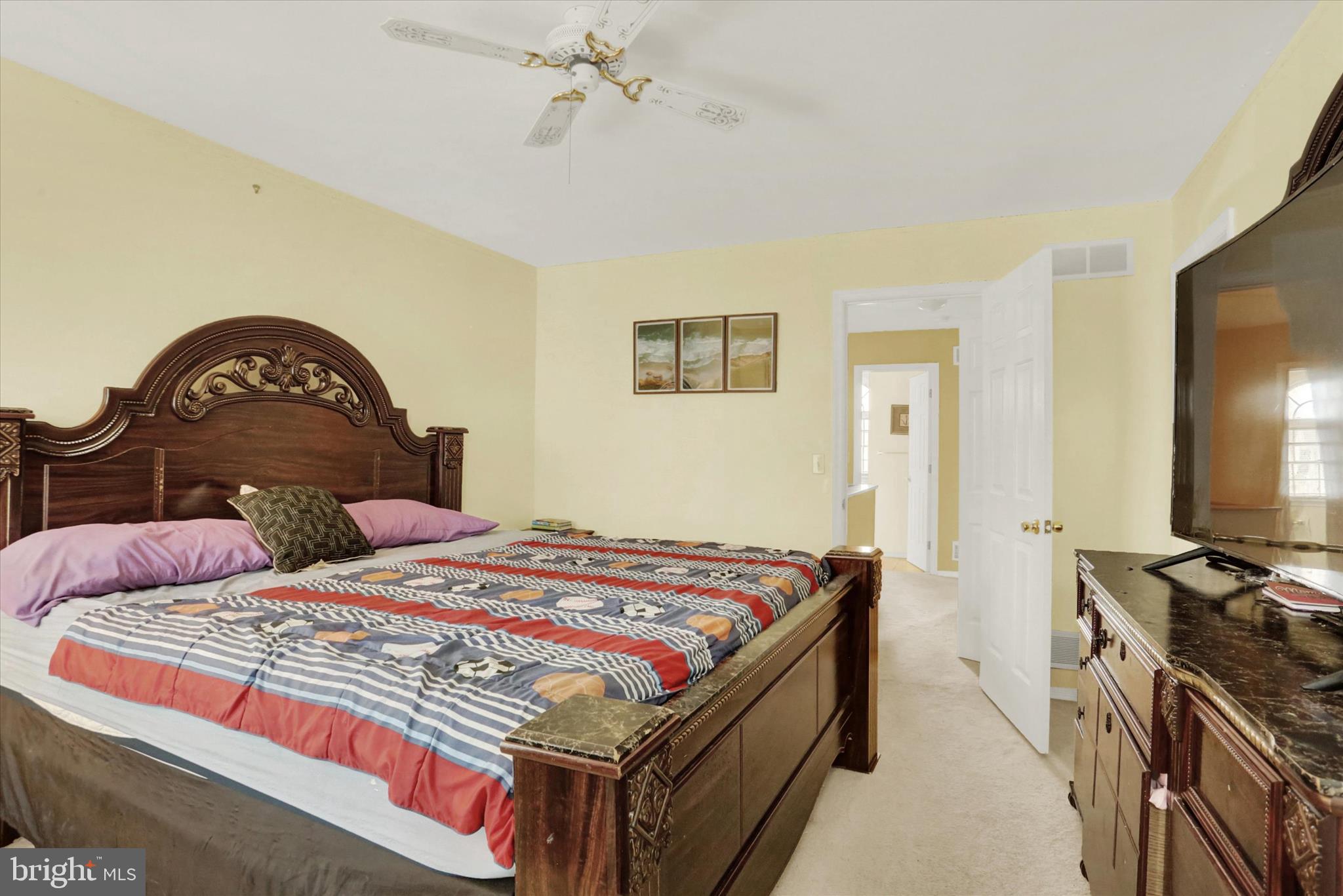 NORTHWOODS CROSSING - Residential