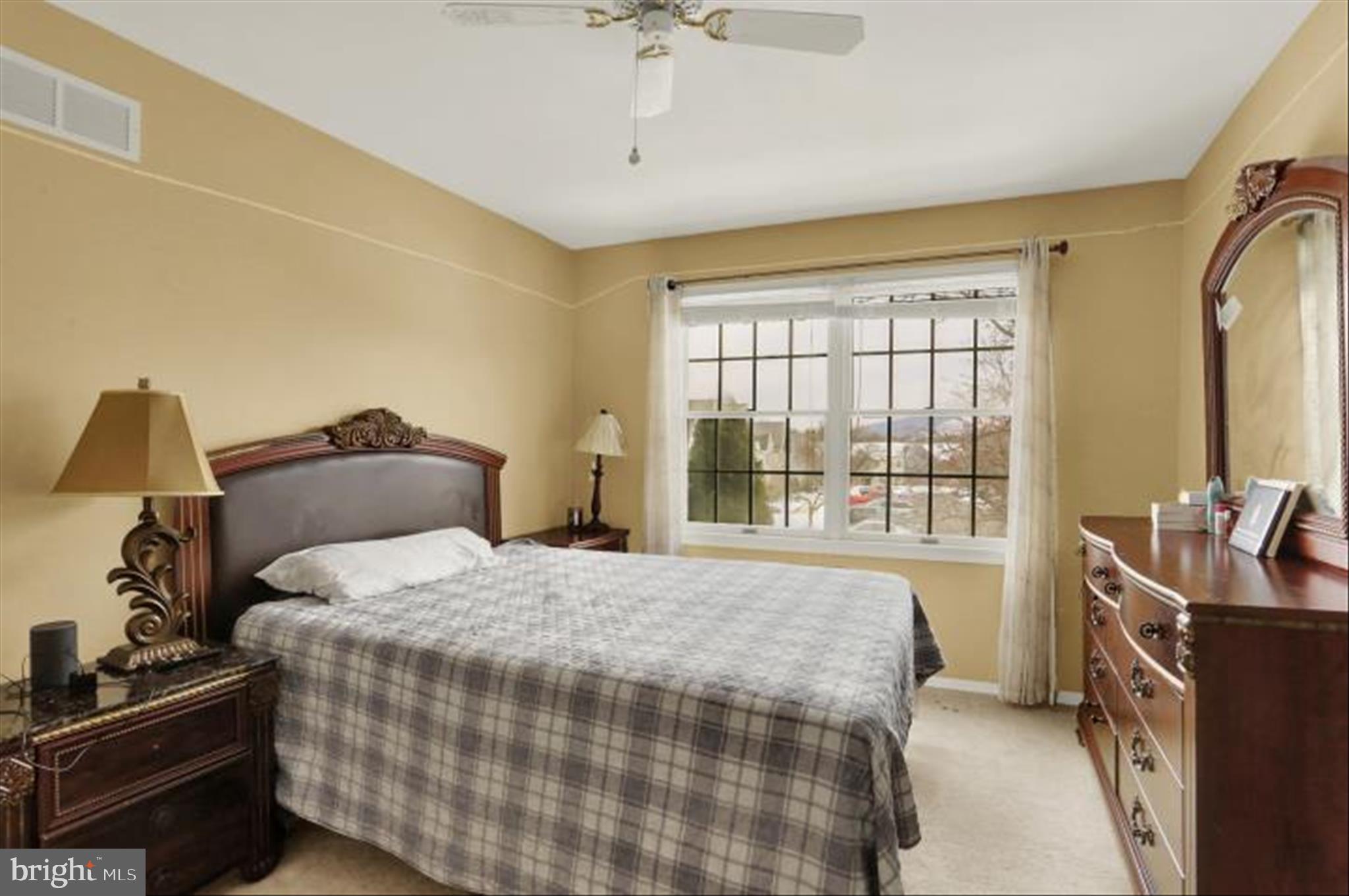 NORTHWOODS CROSSING - Residential